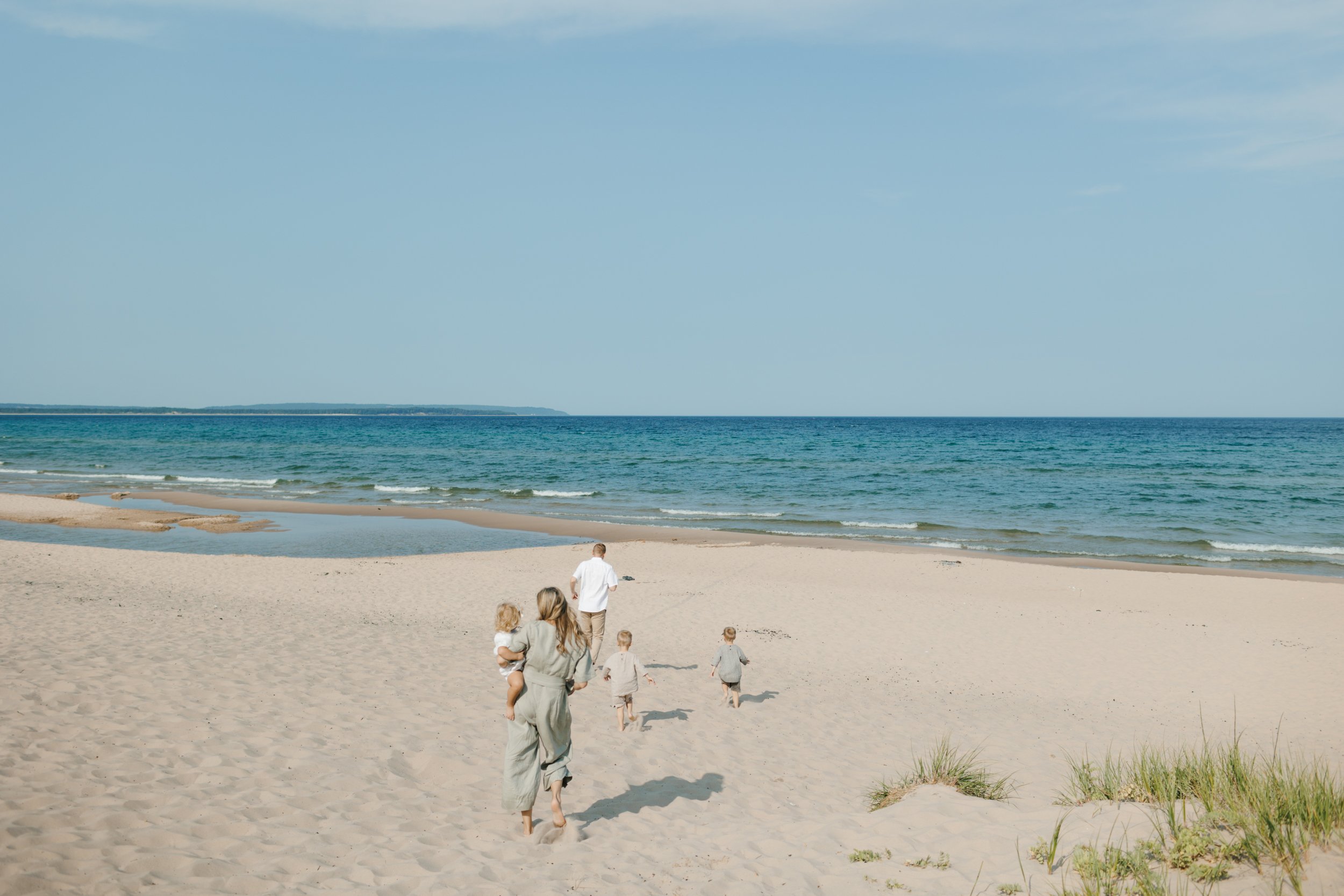 Sleeping Bear Dunes Family Photographer Mae Stier Northern Michigan Wedding Photography-020.jpg