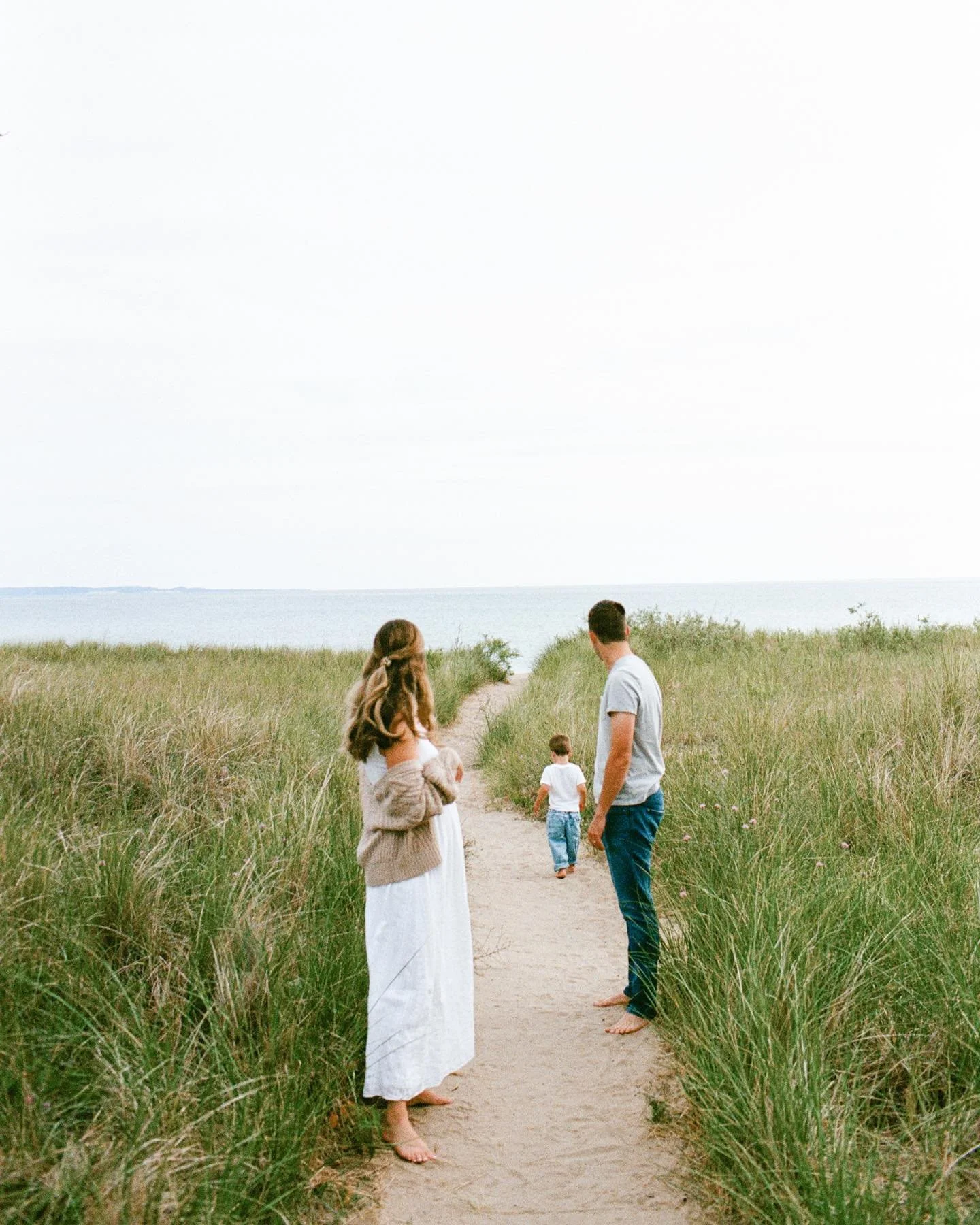 A morning walk to the beach during the annual family camping trip. Before they return next summer, they&rsquo;ll have added a new baby to the family. 🌾 What a sweet place to document this season. Sharing some favorites from our time together, on a m