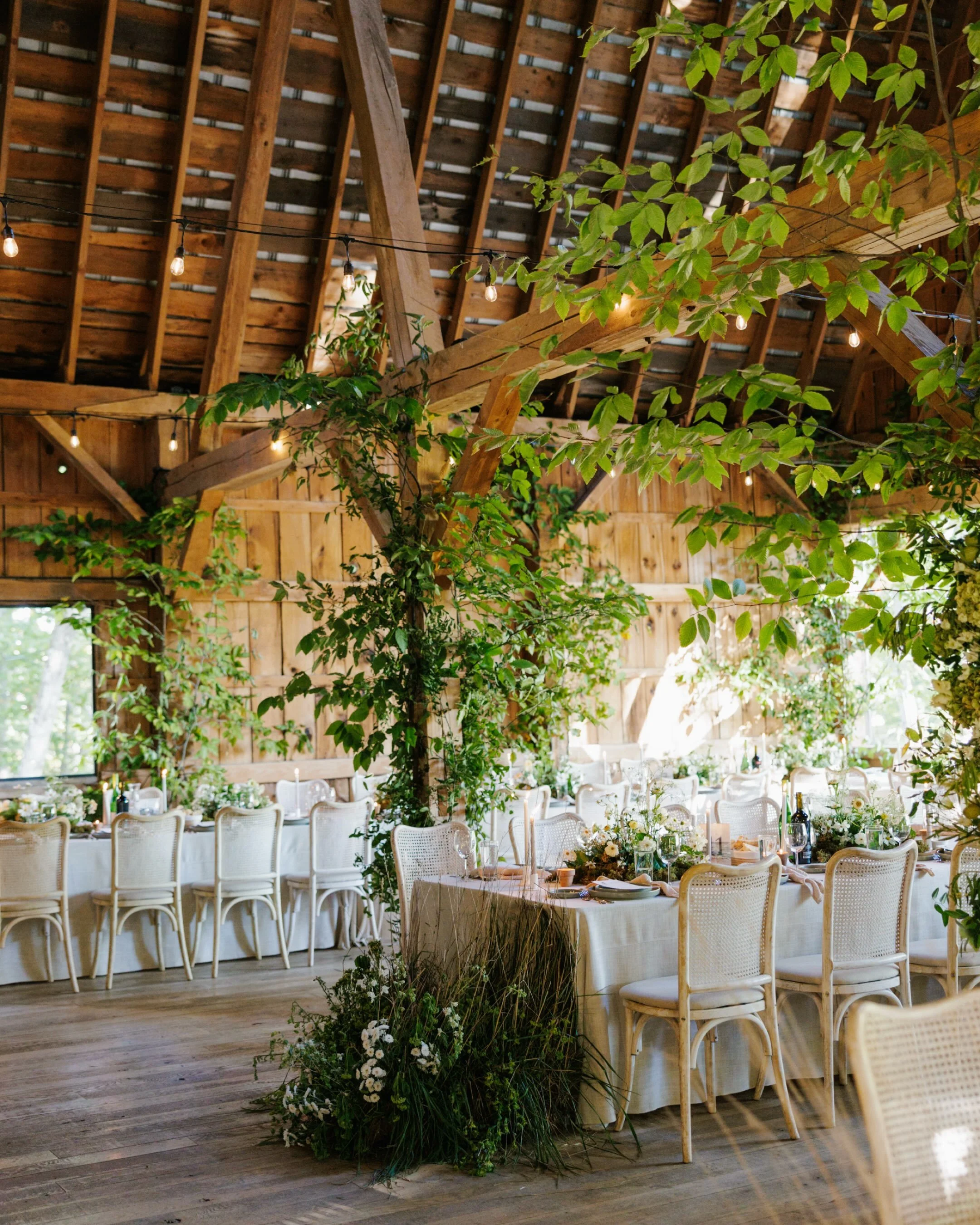 One of the highlights of working in the northern Michigan wedding industry is getting to work alongside Kelsey at her family&rsquo;s stunning venue, @thefoxglovefarm. She is one of the most thoughtful people I have ever met, and a conversation with h