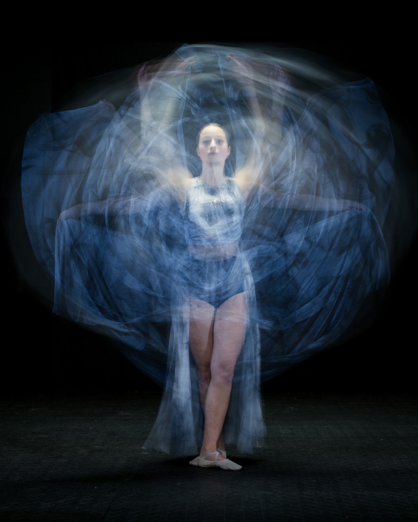 A simple skirt drop makes this lovely image.