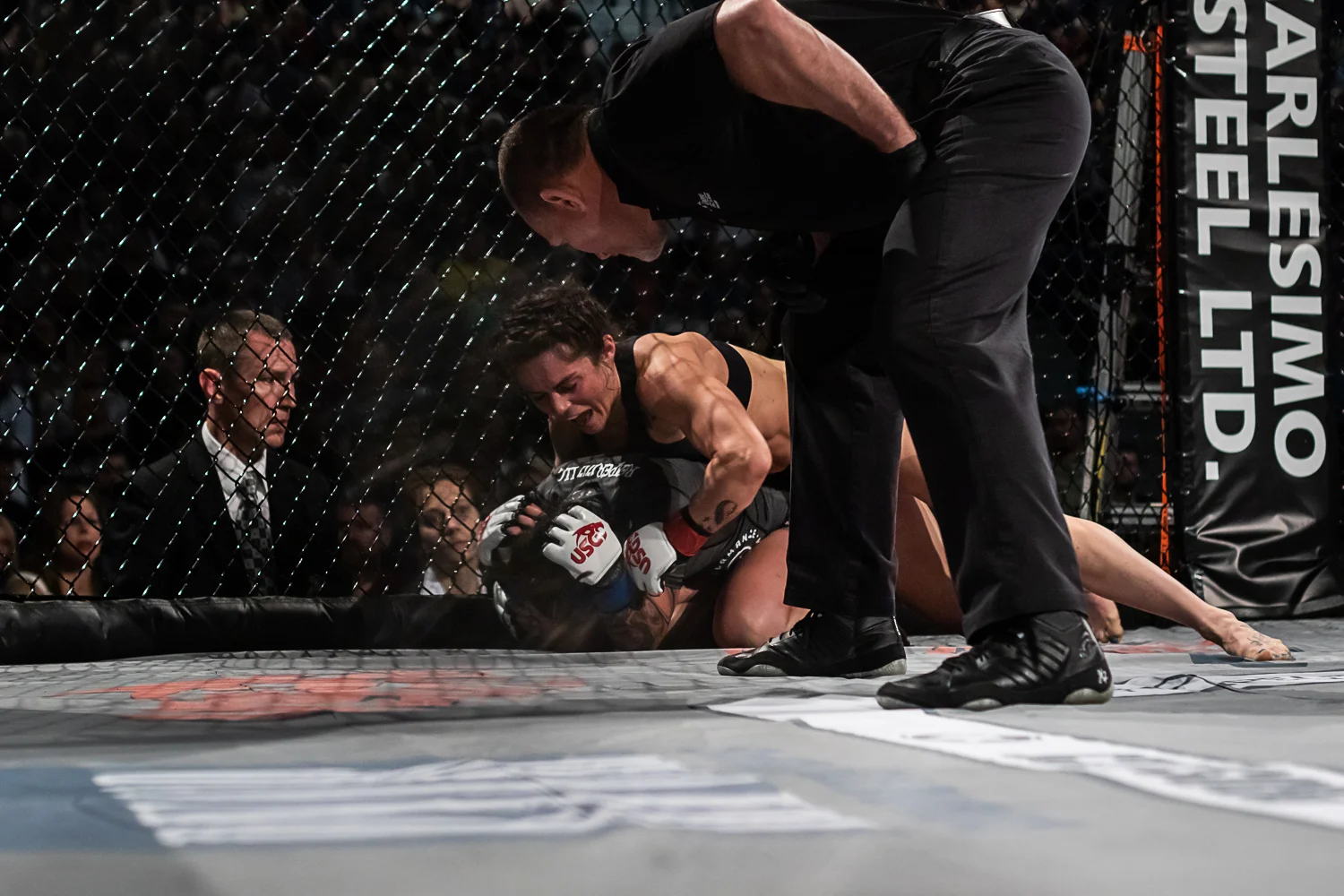Fight #3 - Randi Field (W) vs Amanda Borg (L)