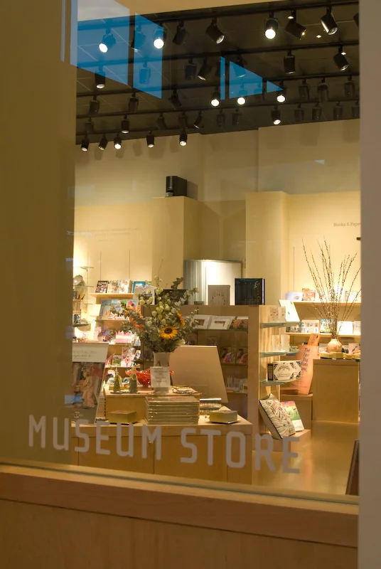 museum shop - team.jpg