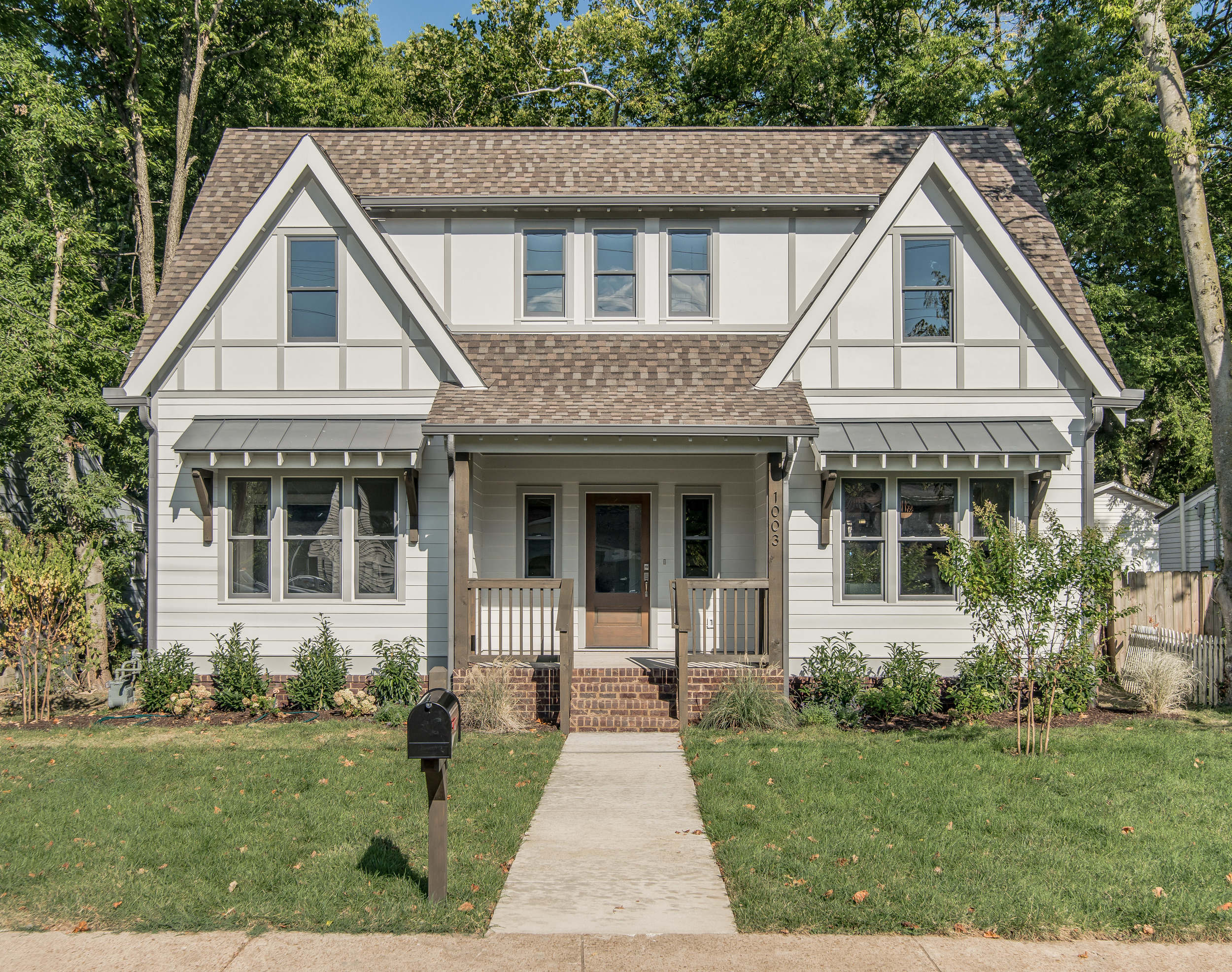 | CLICK HERE TO TOUR ENTIRE PROPERTY #1003 | Continue Single Family Home Quick Tour By Scrolling Right →