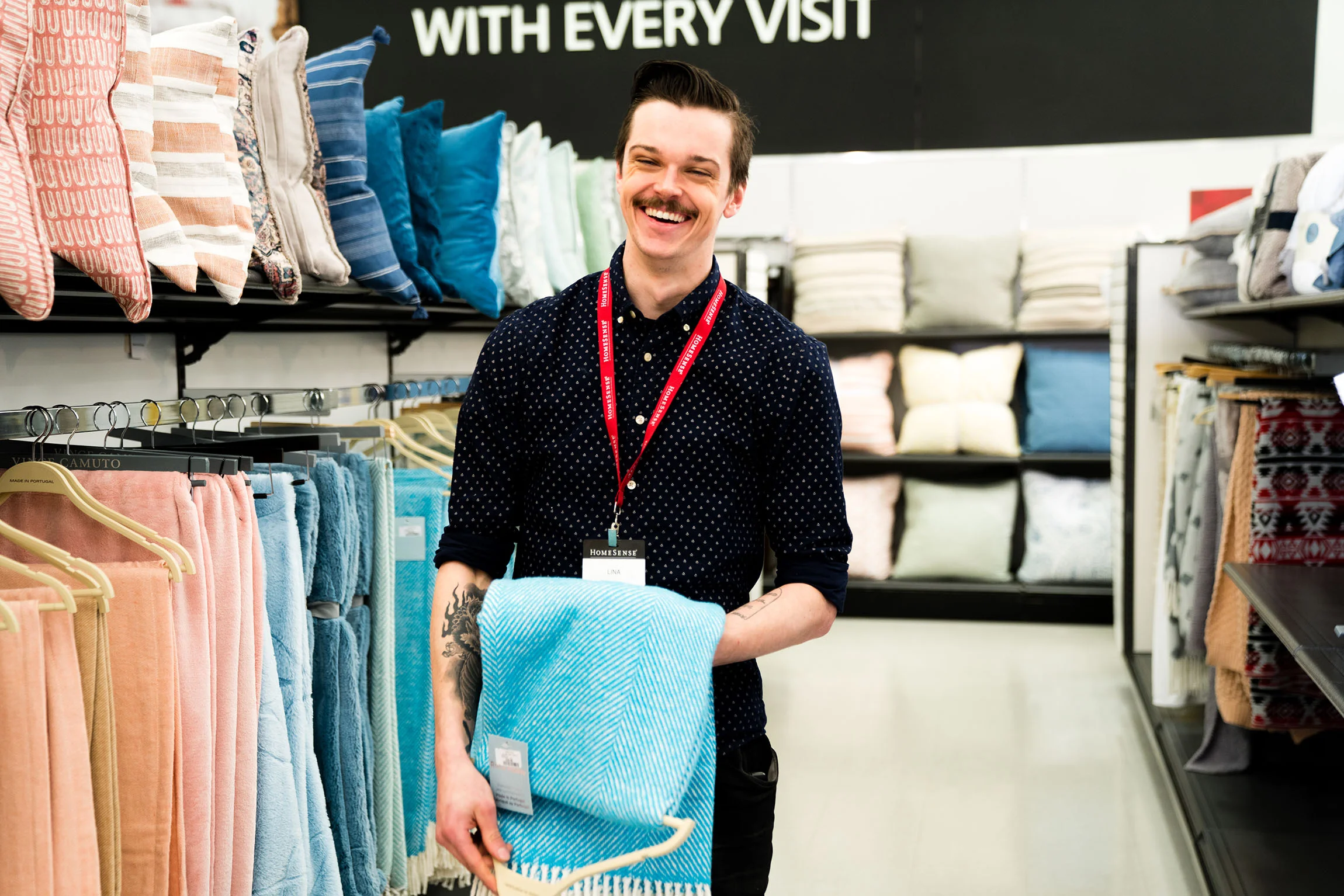 TJX_CANADA_DAY_1_HOMESENSE_8685.jpg