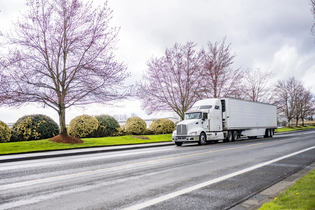 Truck_Spring_iStock-1310855677.jpg