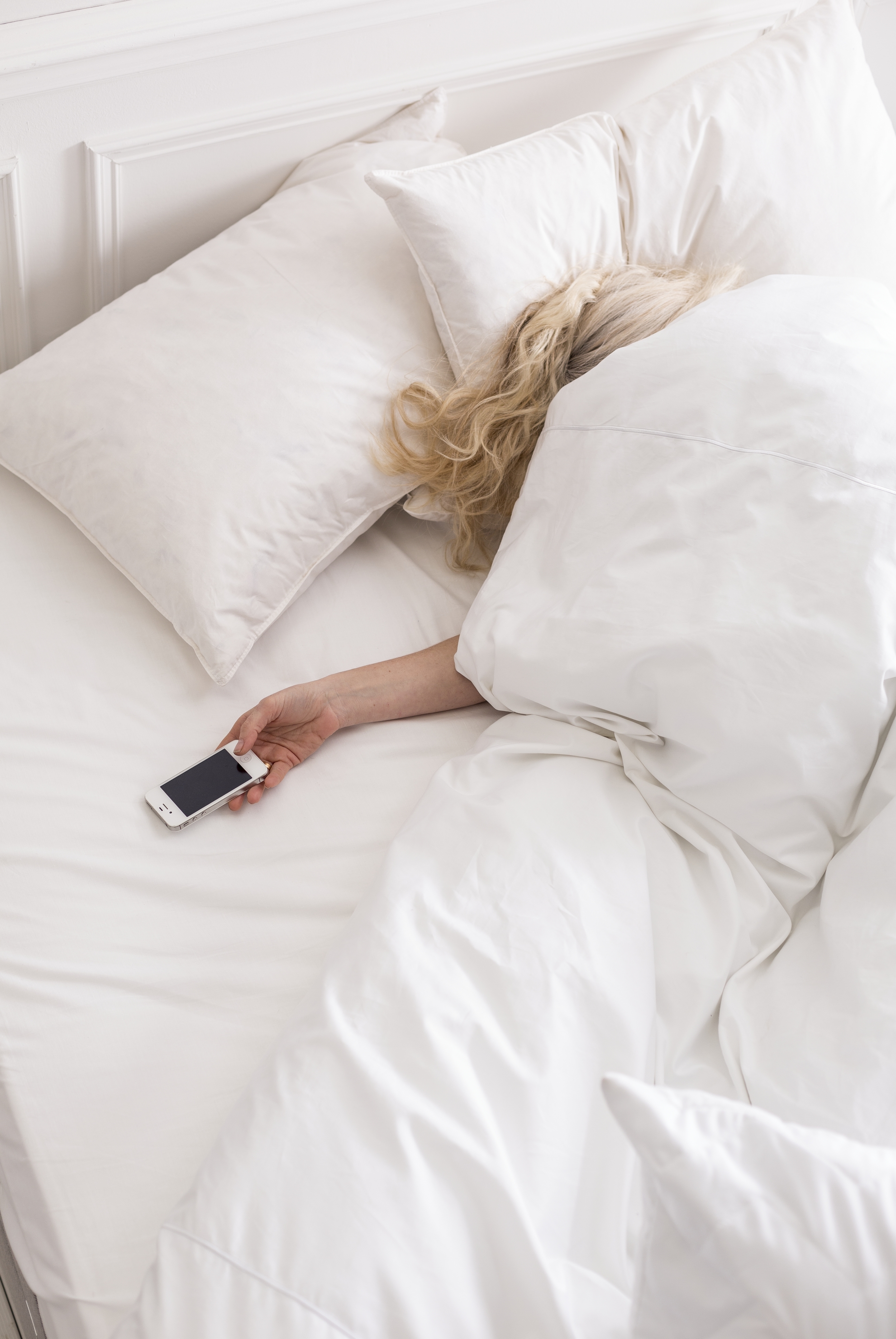 The one thing that keeps me tossing and turning during a warm summers night is being too hot under my covers. It makes me uncomfortable and unable to sleep very well, and if I sleep for less than 6/7 hours each night, I find myself grumpy and irritable.