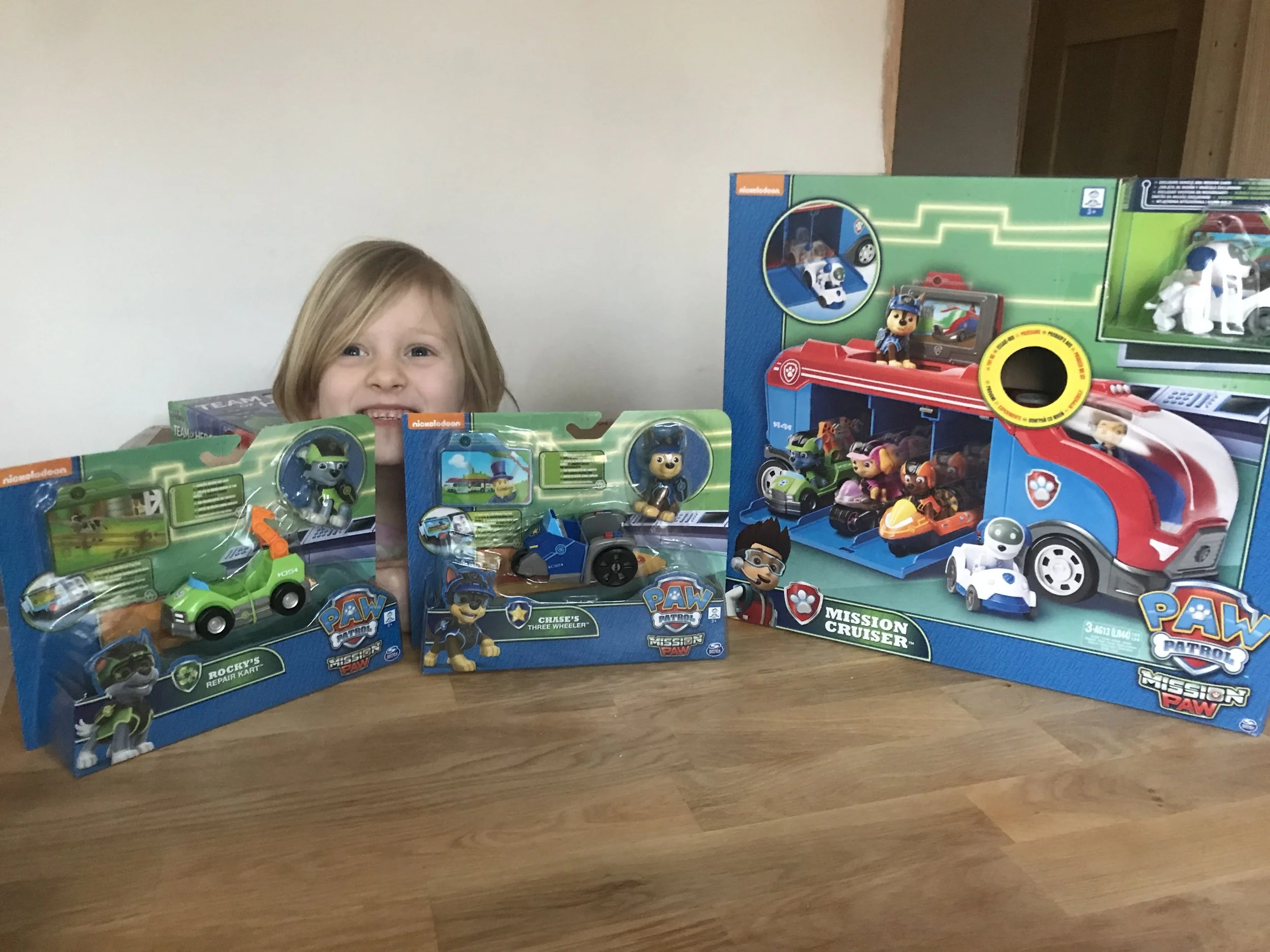 PAW Patrol Mission PAW Mission Cruiser