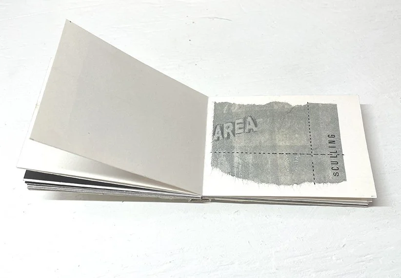 a long conversation text with sculling.jpg