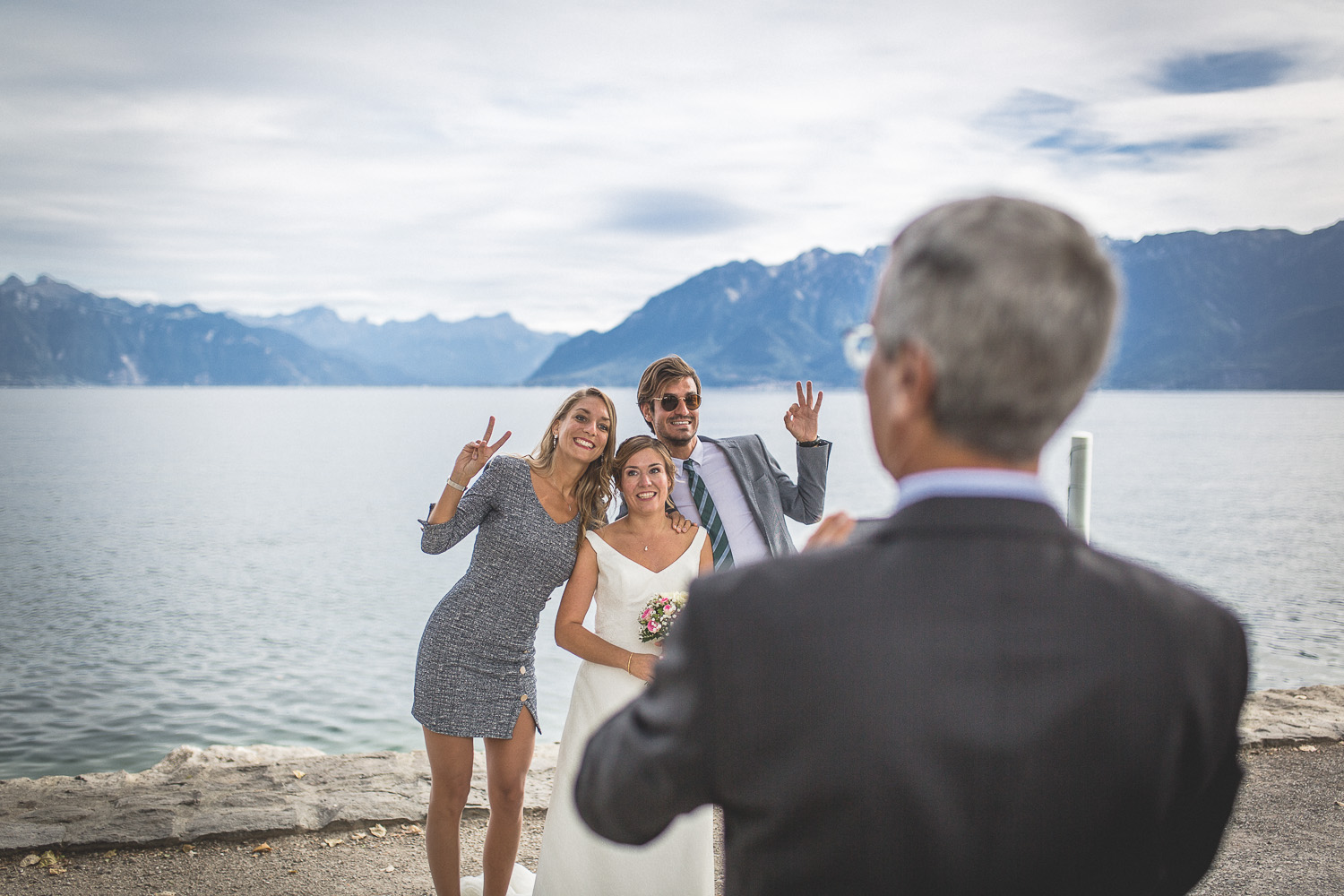 Photo groupe avec la mariée