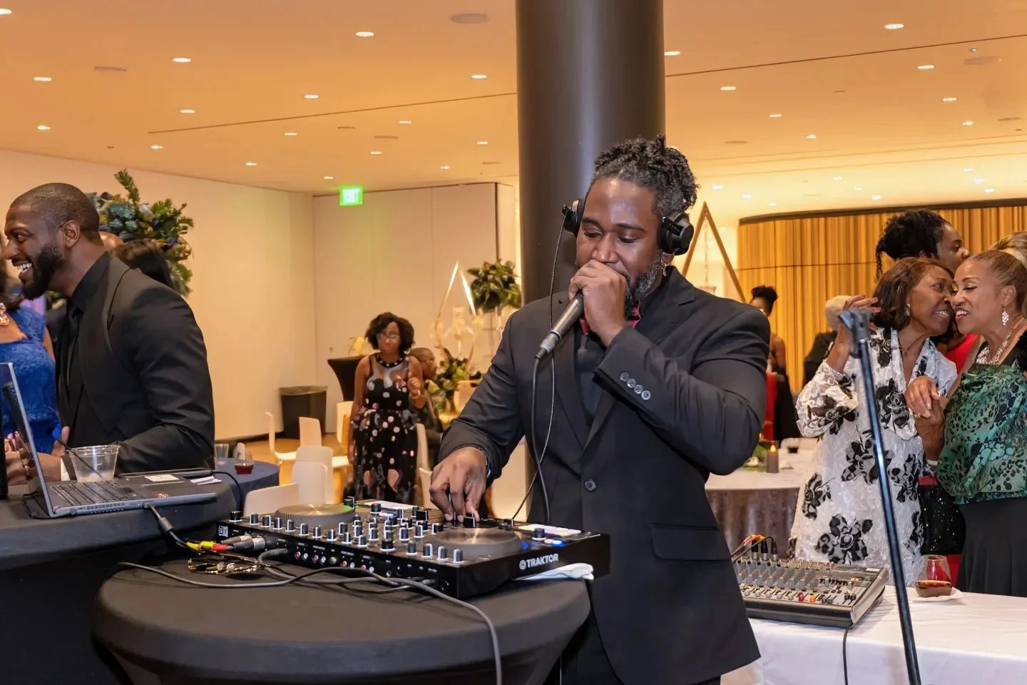 Clique long like a centipede 🌹