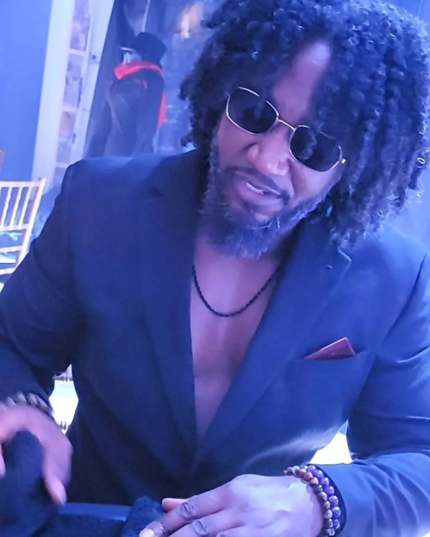 Terrifying 🎃🧔🏿
.
.
📸: @tiffy.dy