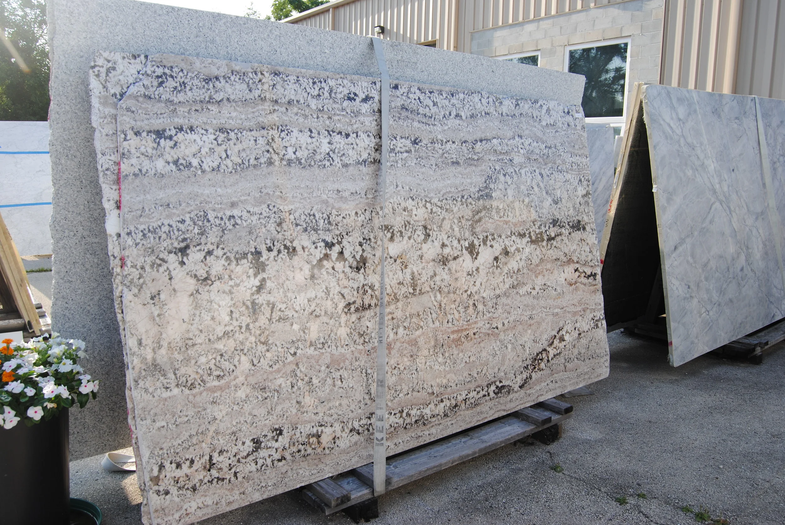 Via Artisti - Granite