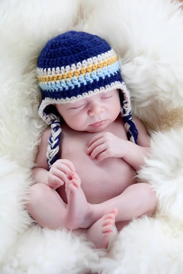creative-newborn-photos.jpg