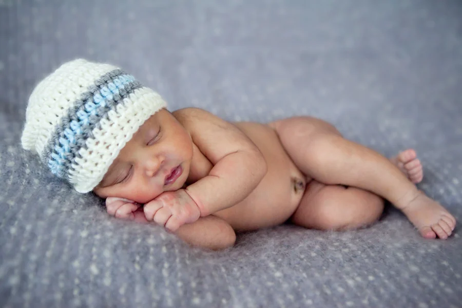 newborn-photographer.jpg