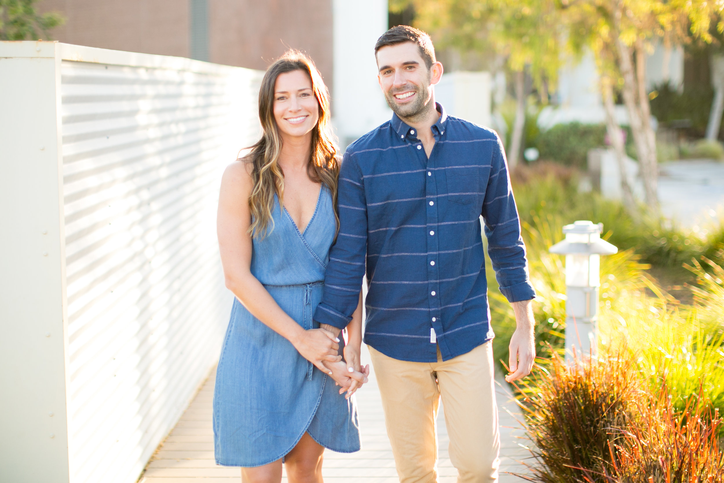 <a href="/connorjamie"><span style="color:white;">Connor & Jamie</span> →<strong>Engagement Session <br></strong></a>