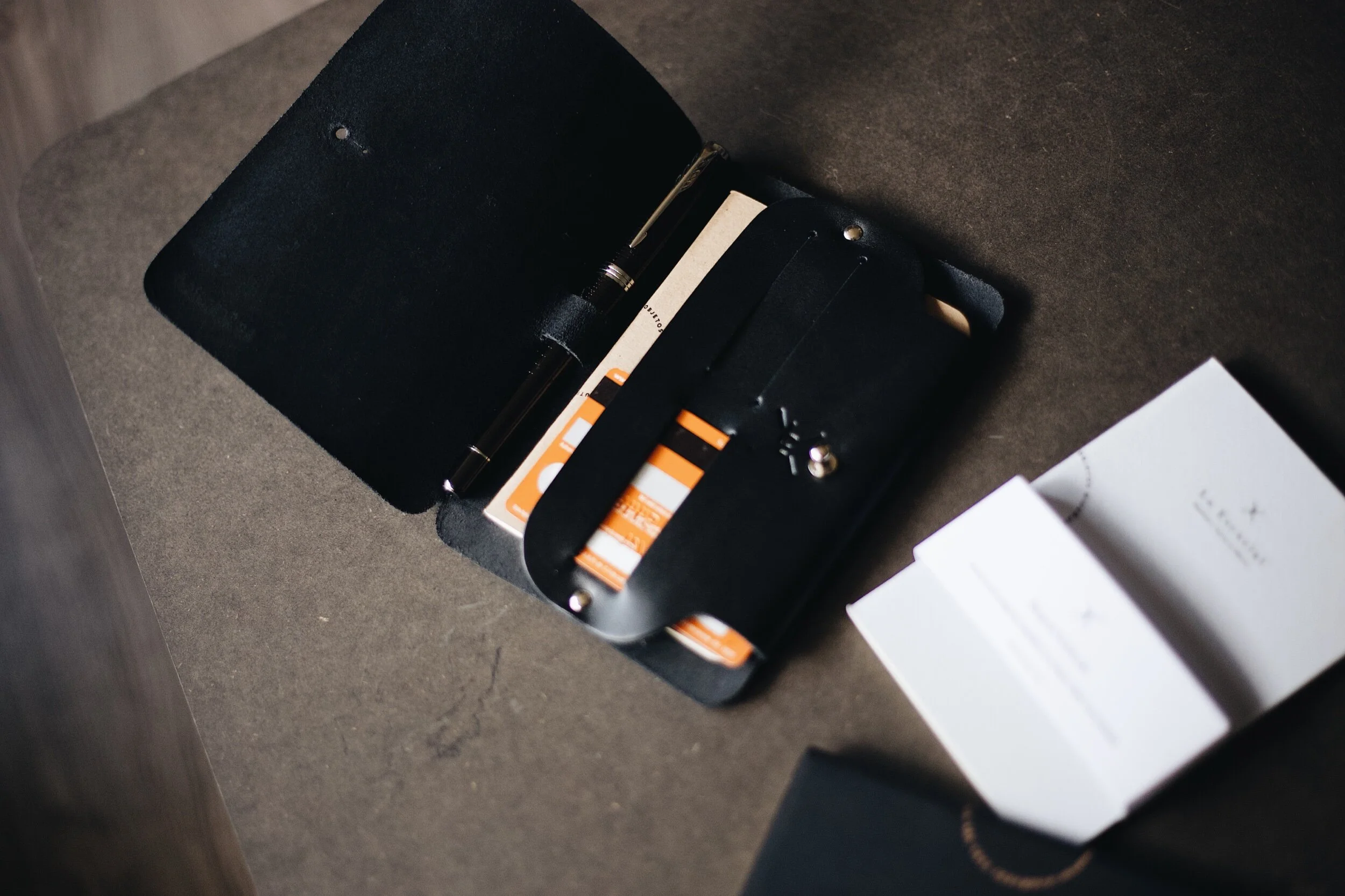 E3BE7229-FFAB-4D78-B564-0145A1BF57F0