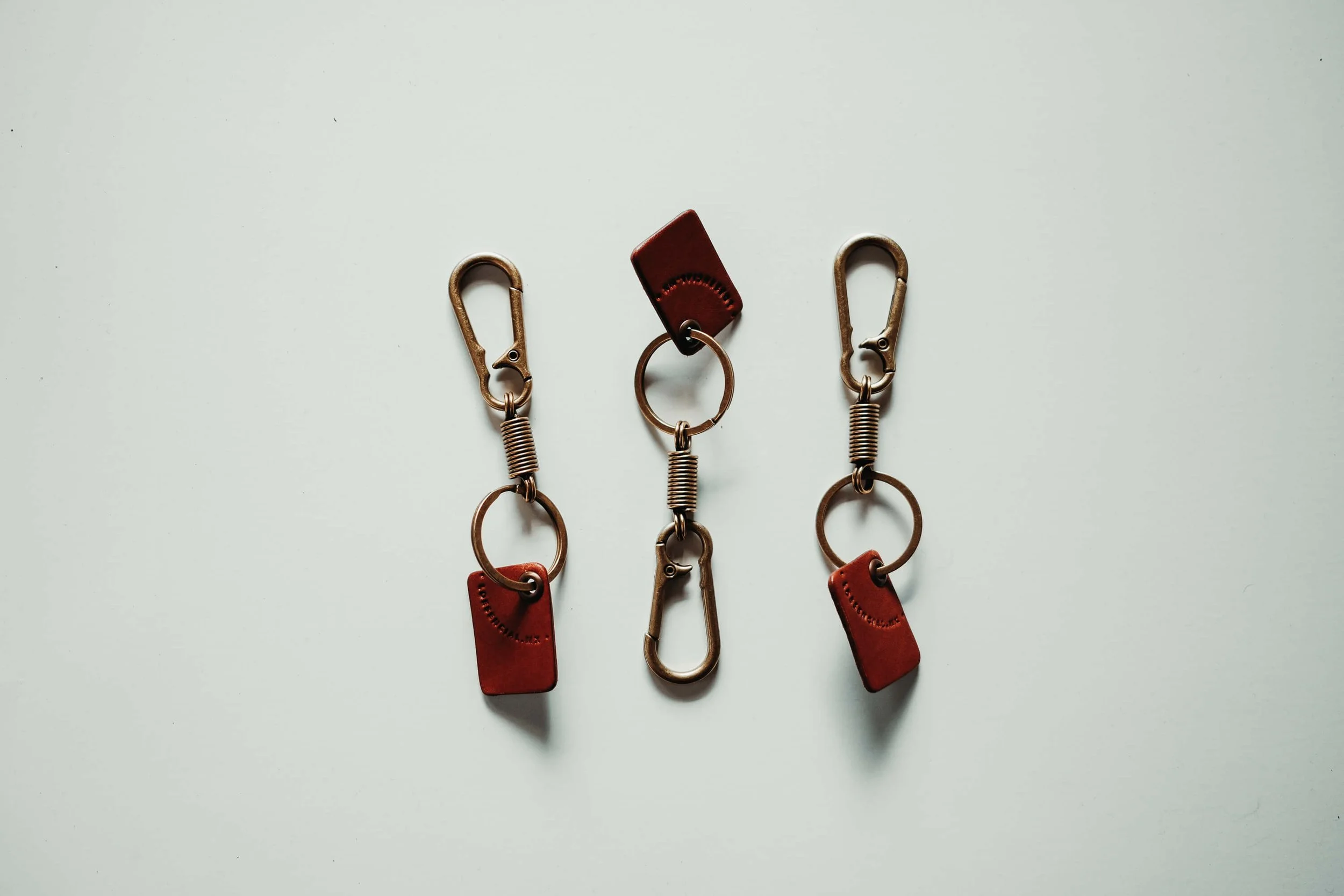 minimal hanger-7.jpg