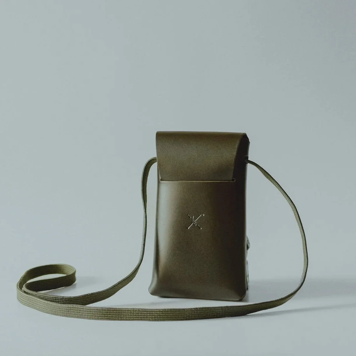 Seamless Phone Bag