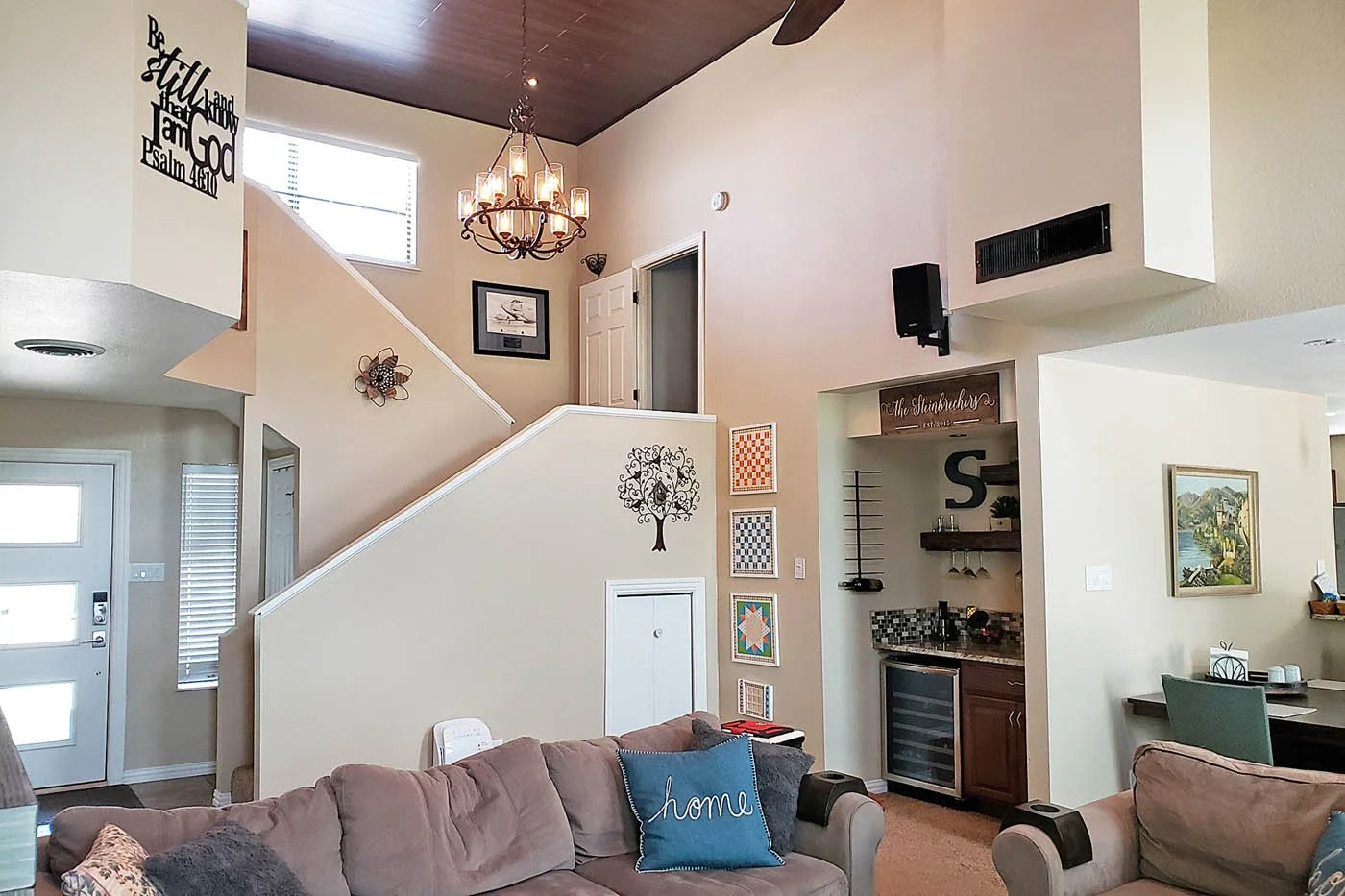 20220813_111619r web.jpg