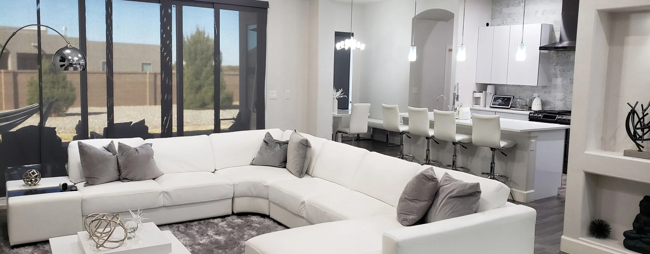 20221210_112816r web banner.jpg