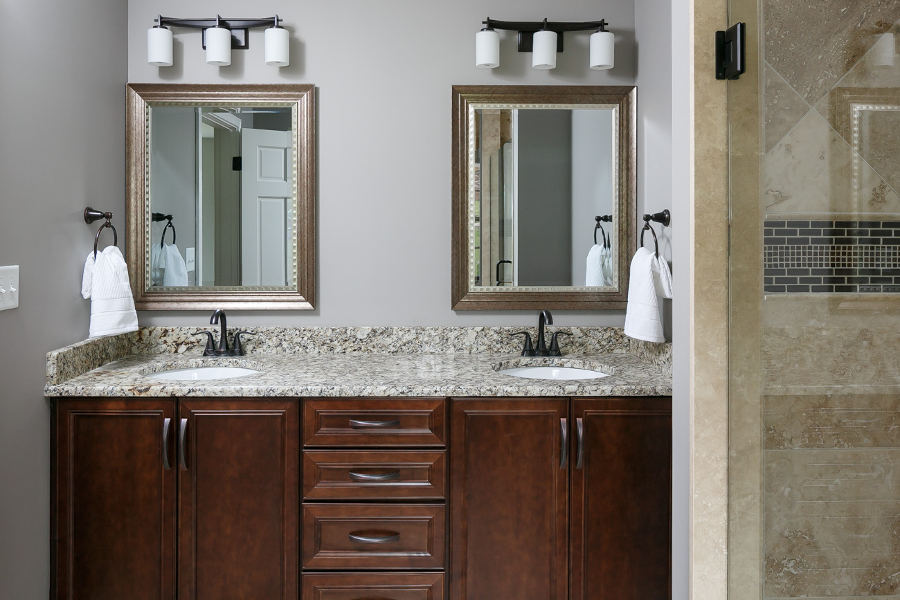 Daleview #3 Master Bathroom