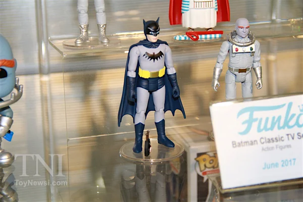 41229-nytf17_funko01__scaled_600.jpg