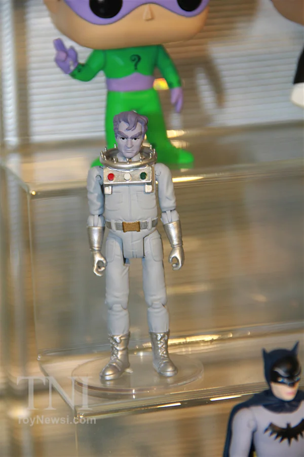 9894b-nytf17_funko02__scaled_600.jpg