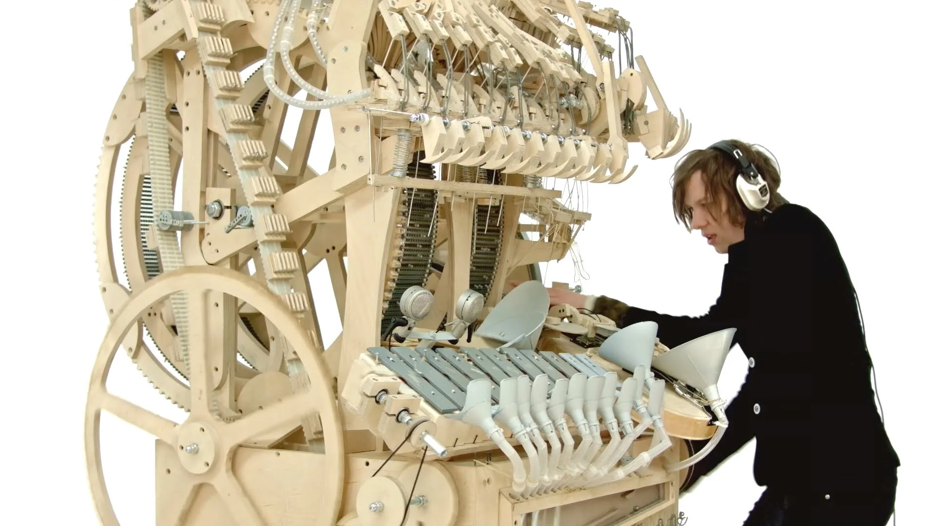 Watching This Machine Will Make You Lose Your Marbles