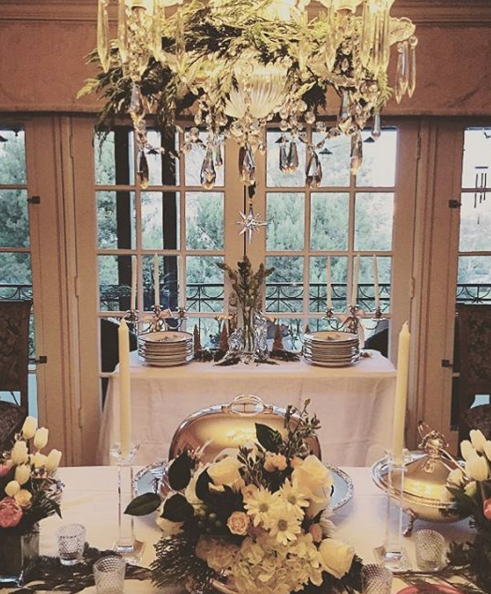LCADESIGN:HOLIDAYDECOR2.png