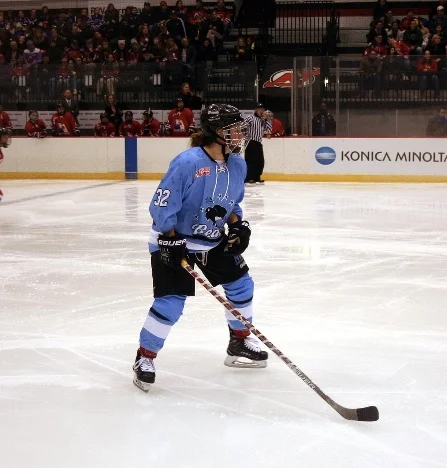 Jess Jones versus Metropolitan Riveters. Photo courtesy of Mike Murphy.