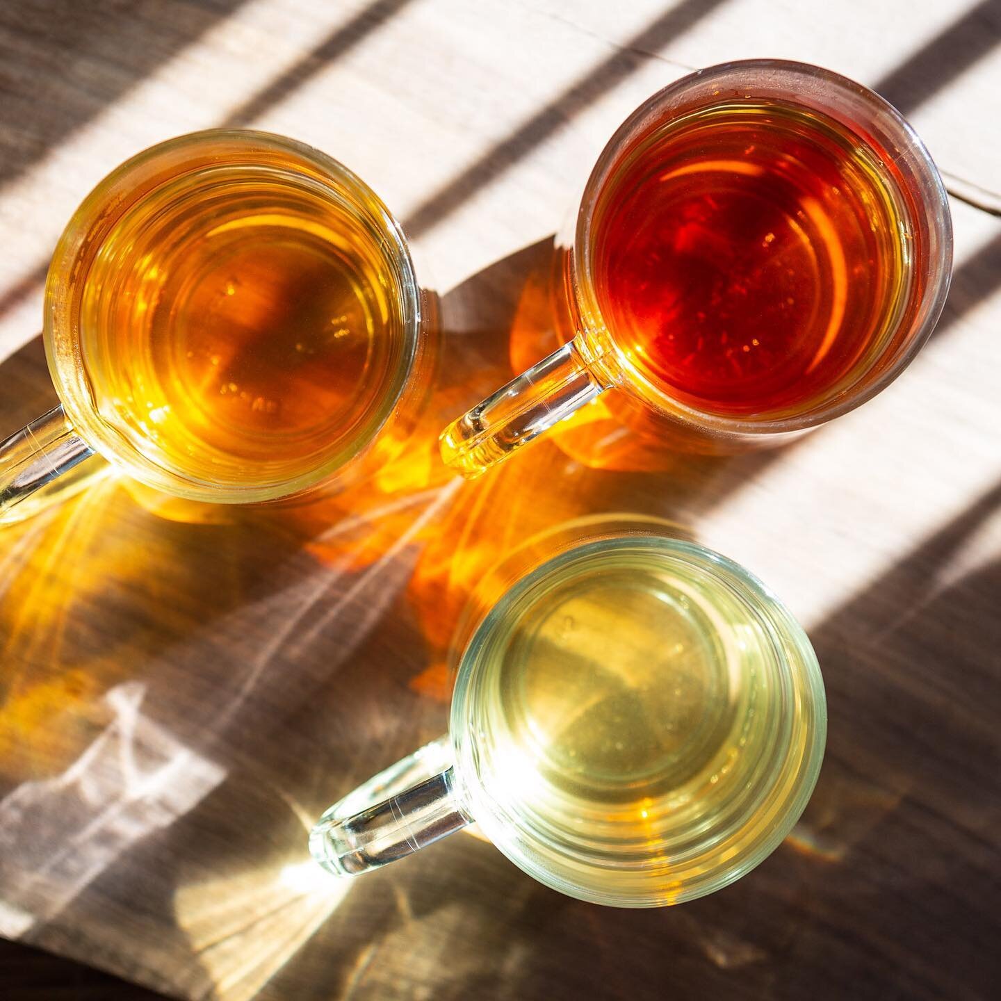 Enjoying sipping slow after getting some shots for Oakland tea maker @teaswithmeaning 

#tea #teatime #withmeaning #productphotographer #photography #handcrafted #looseleaftea #rooibos #lavender #magic