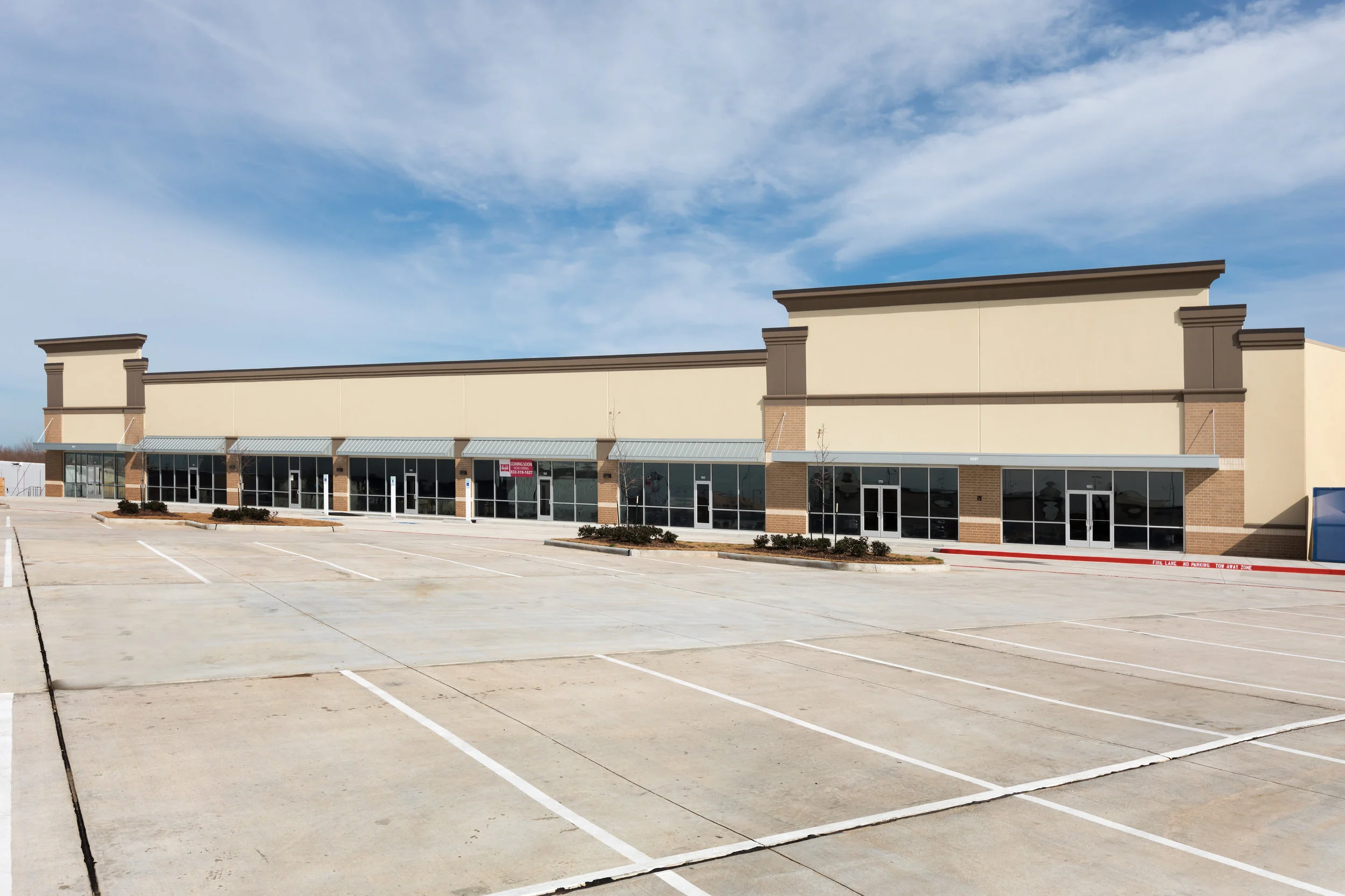 Market at Crenshaw Retail