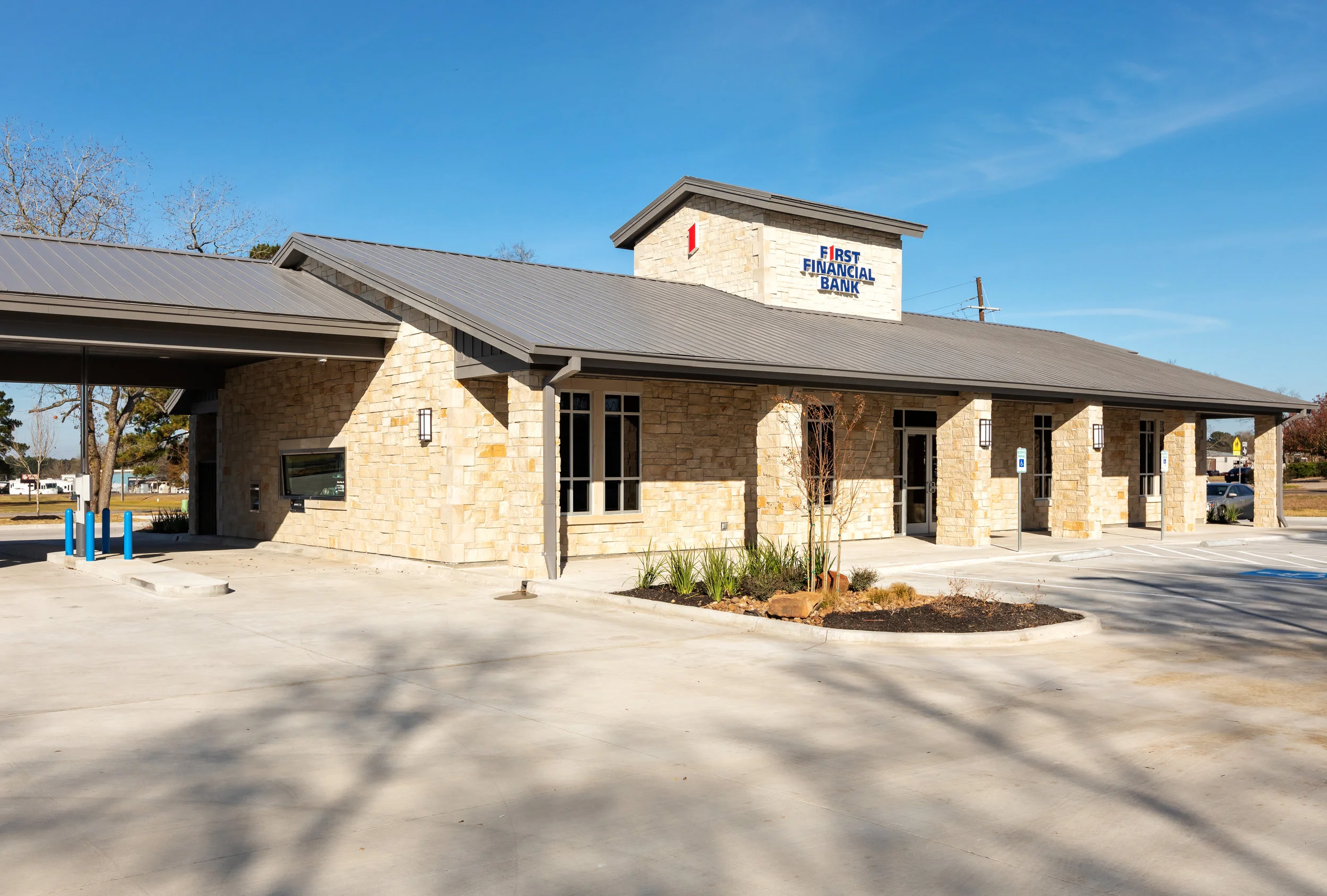 First Financial Bank - New Waverly, Texas