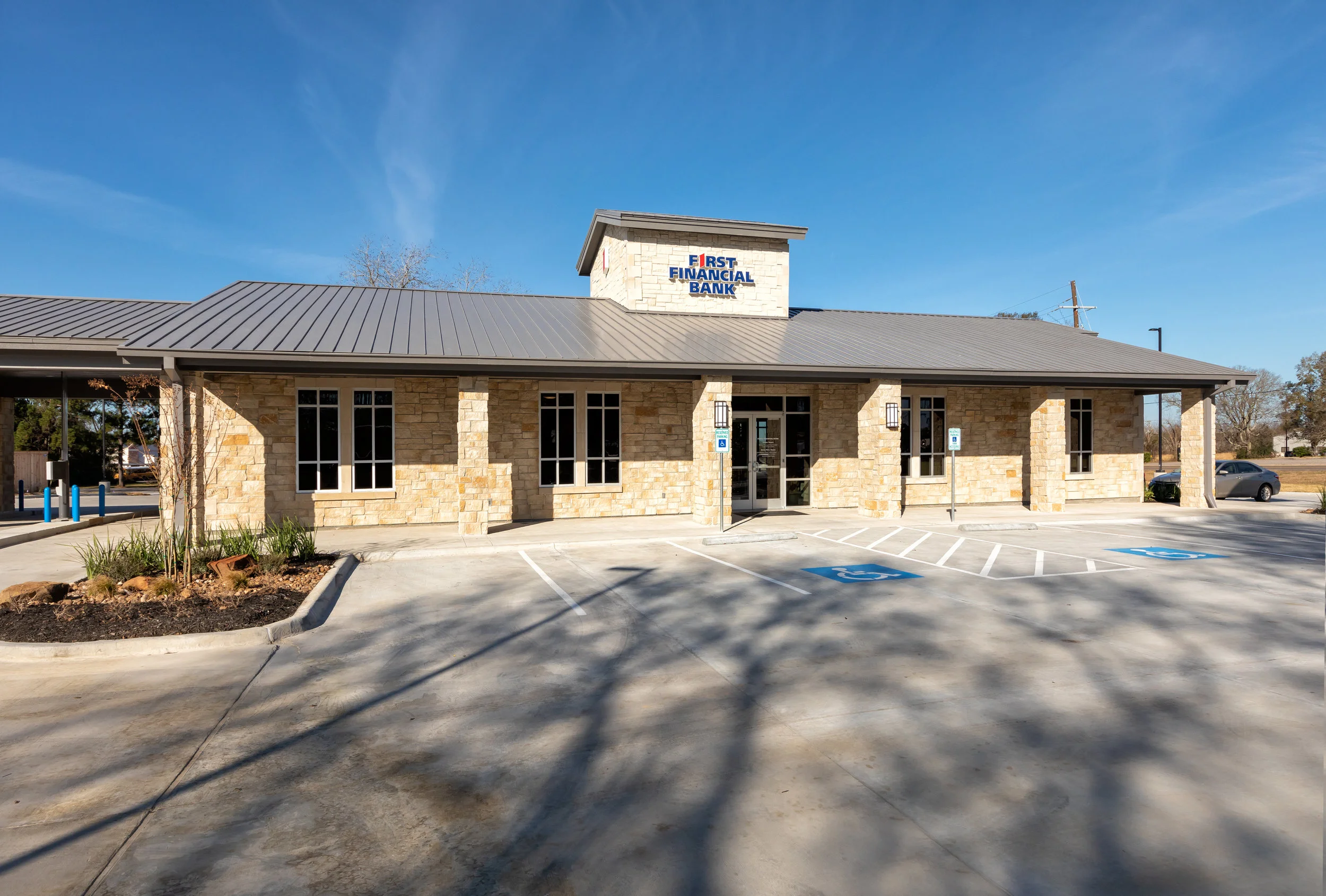 First Financial Bank - New Waverly, Texas