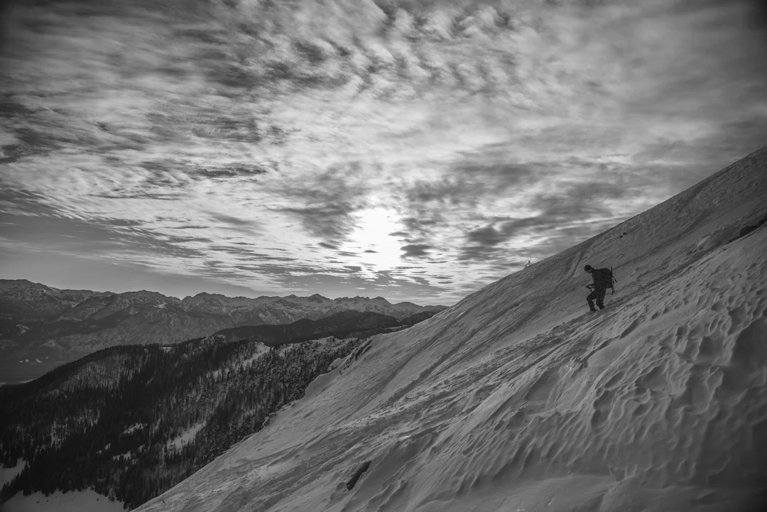 Deep powder_Lg.jpeg