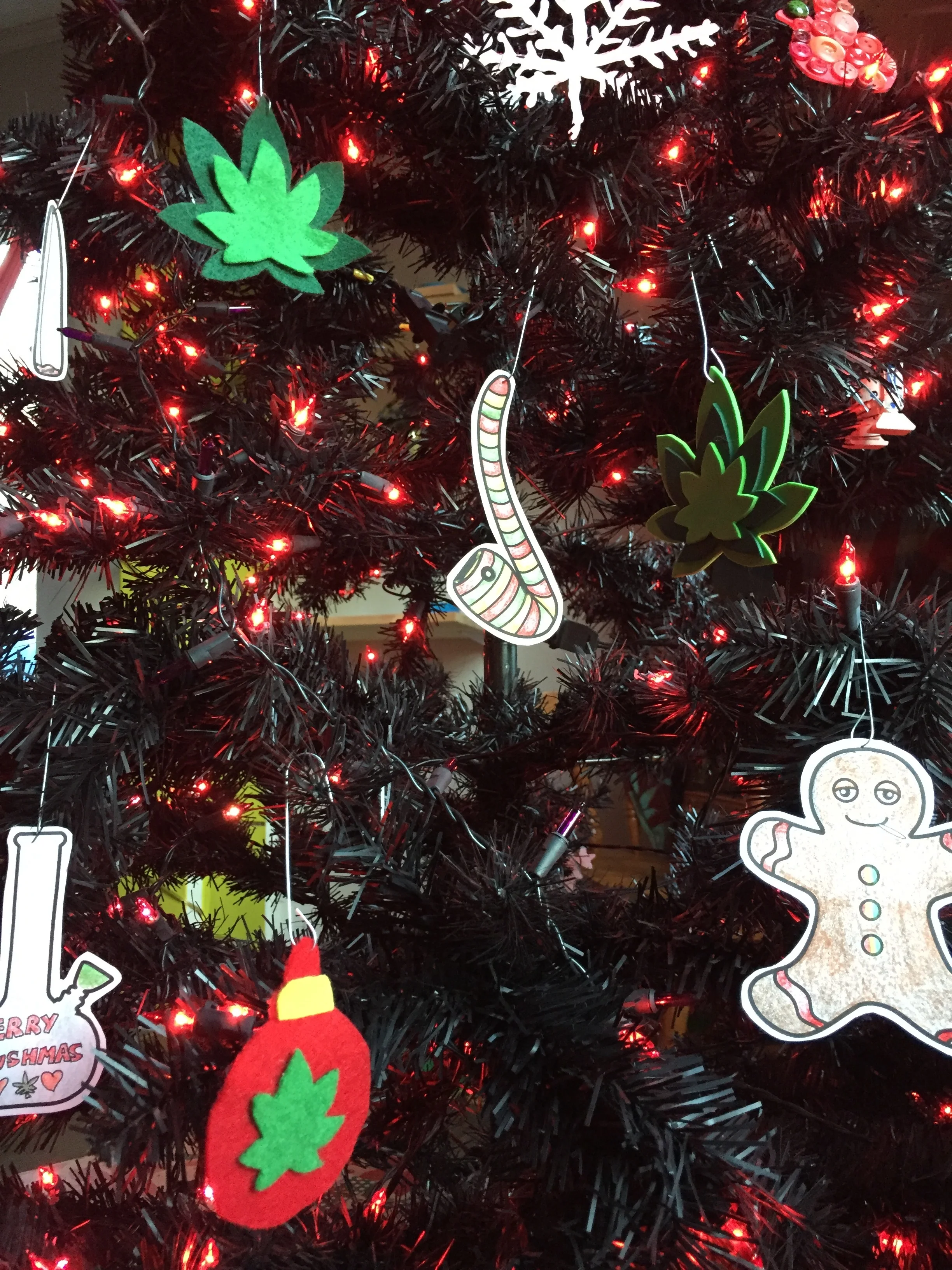 DIY Marijuana Themed Christmas (Kushmas) Ornaments — CHRONIC CRAFTER