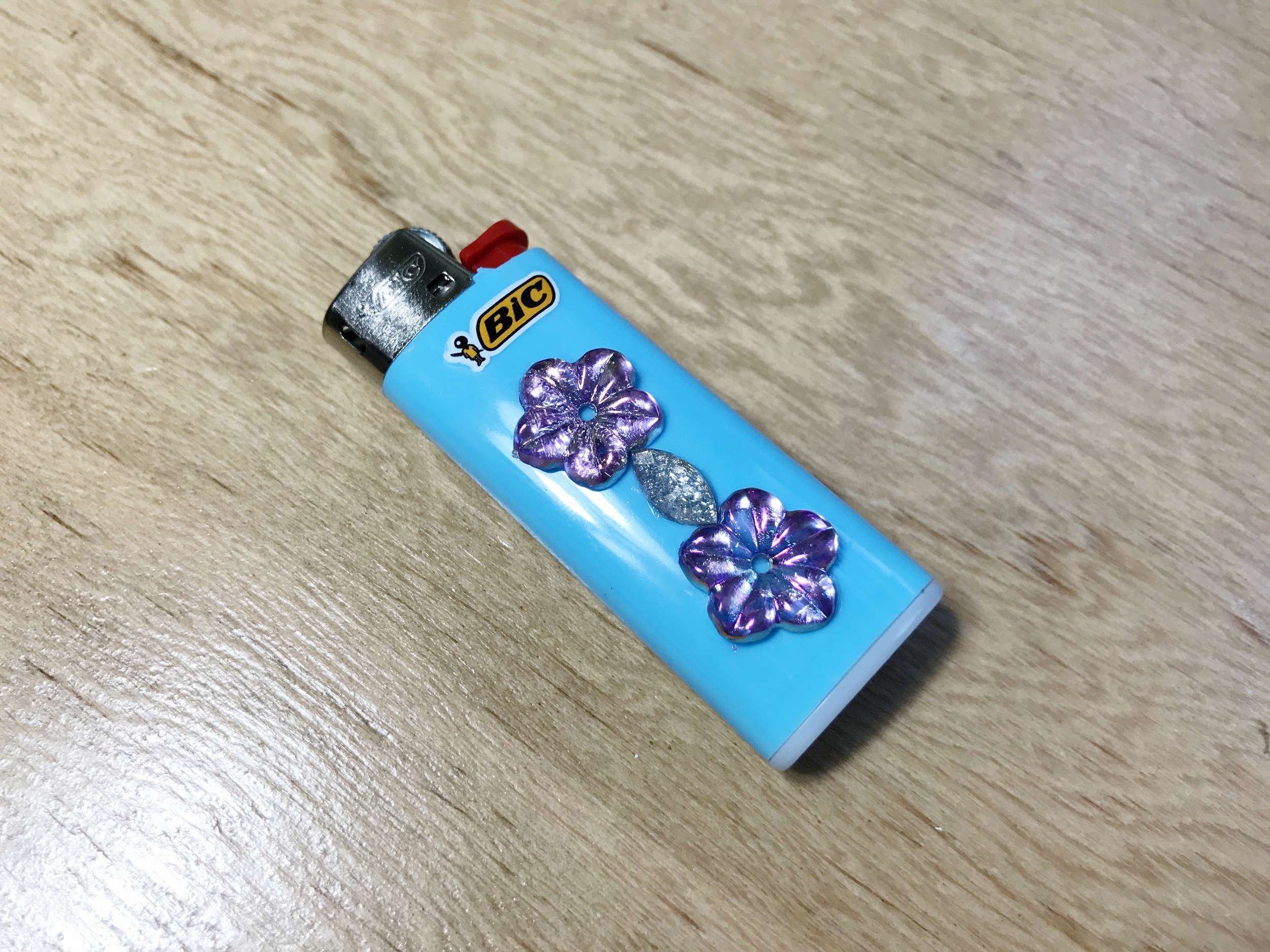 Stoner Crafts: How to Decorate your Lighter