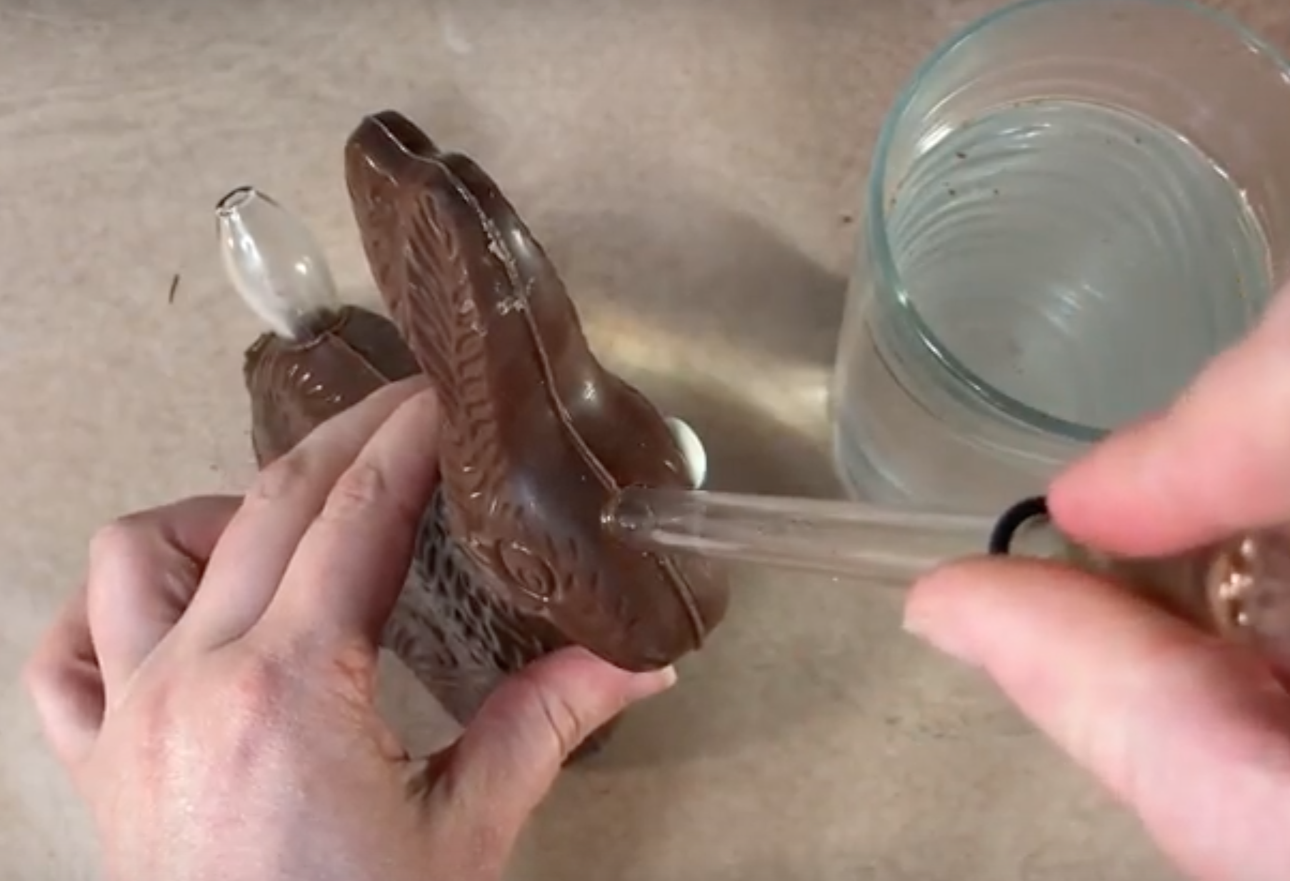STONER CRAFTS DIY CHOCOLATE EASTER BUNNY BONG — CHRONIC CRAFTER