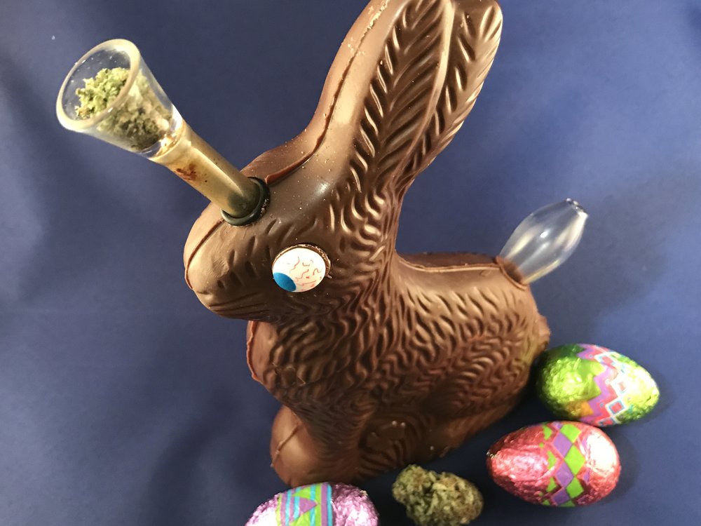 Chocolate Easter Bunny Pipe: Stoner Food Pipe