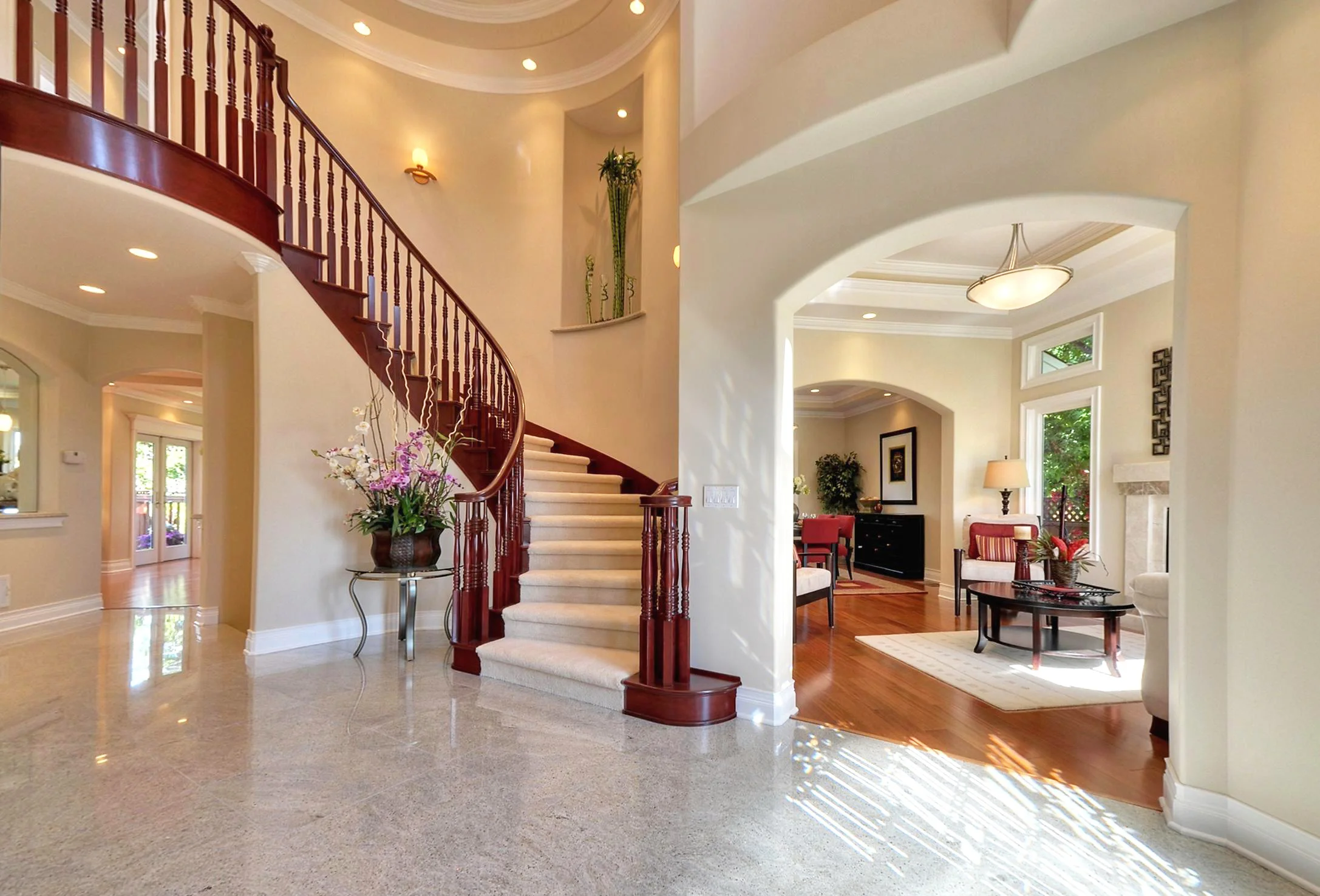 Foyer.jpg