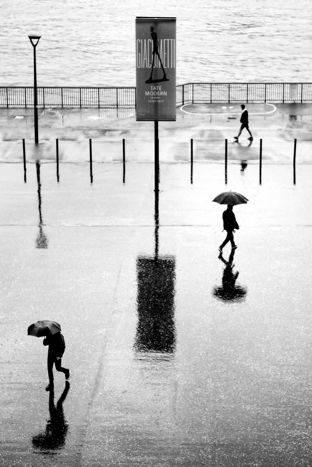 Alan Schaller - Street Photography International 4.jpg