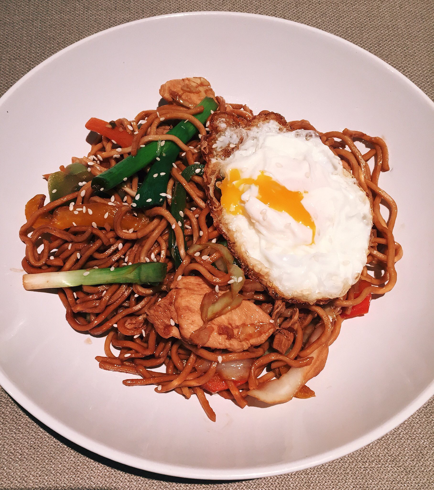 Chicken Stir Fry With Egg Noodles 