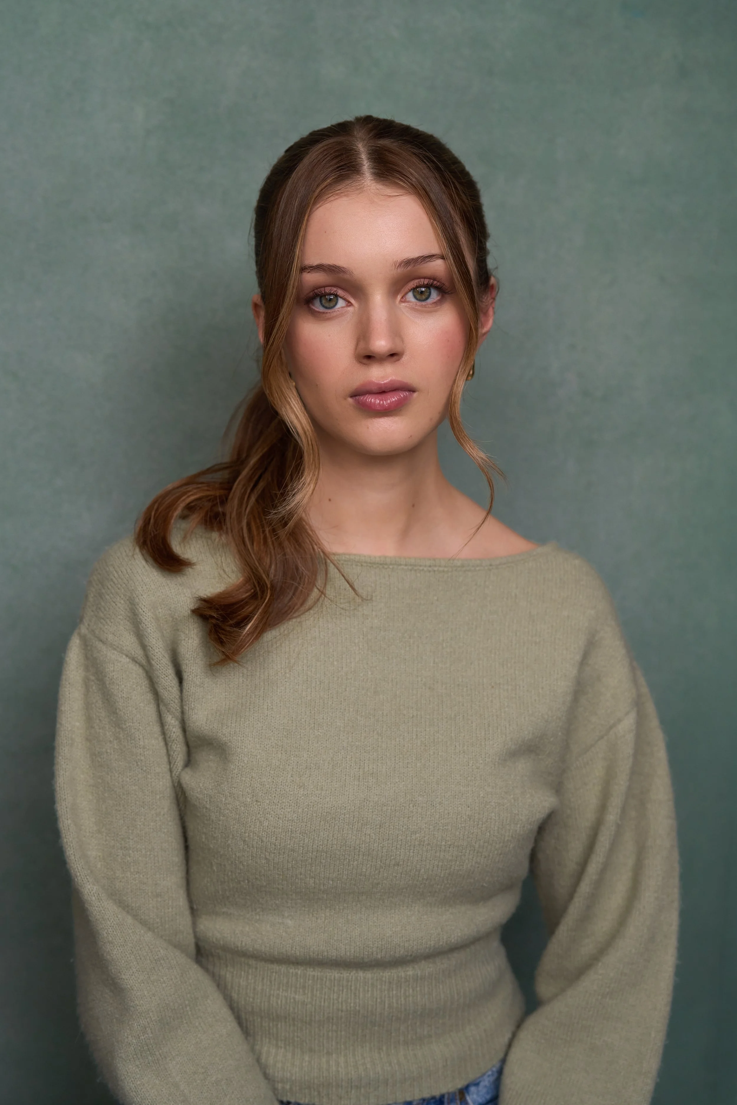 maika_V2_0506_eveblavoie_LOWRES_ copie.jpg