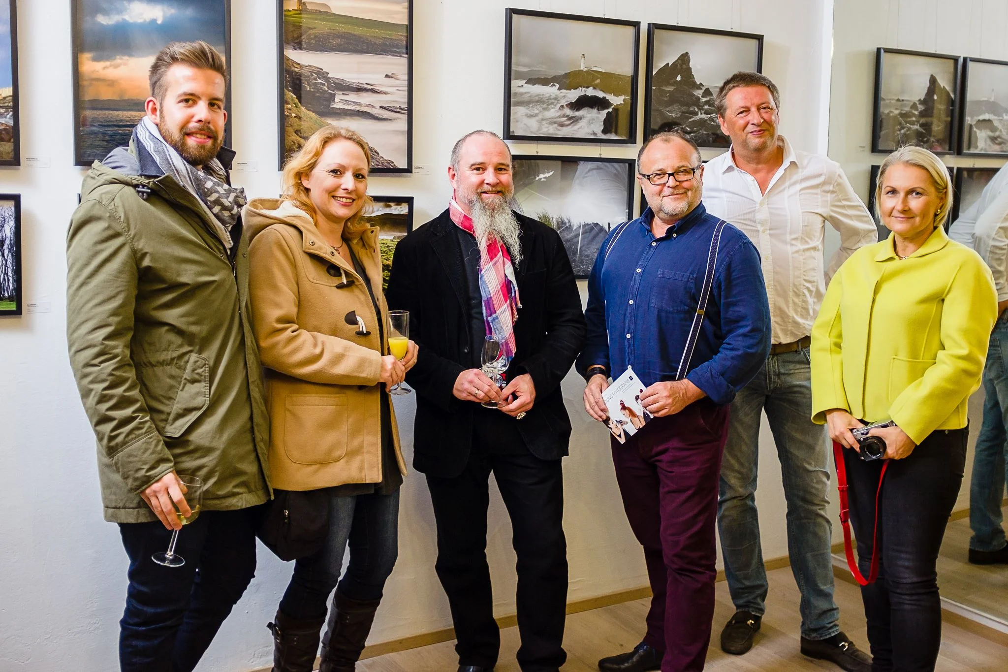 Die Aussteller: Michael Hochfellner, Sigrid Körbler, Alexander Fortunat, Eric Berger, Gerhard Laminger, Nadja Gusenbauer (v.l.n.r.) Fotos: Erich Satran