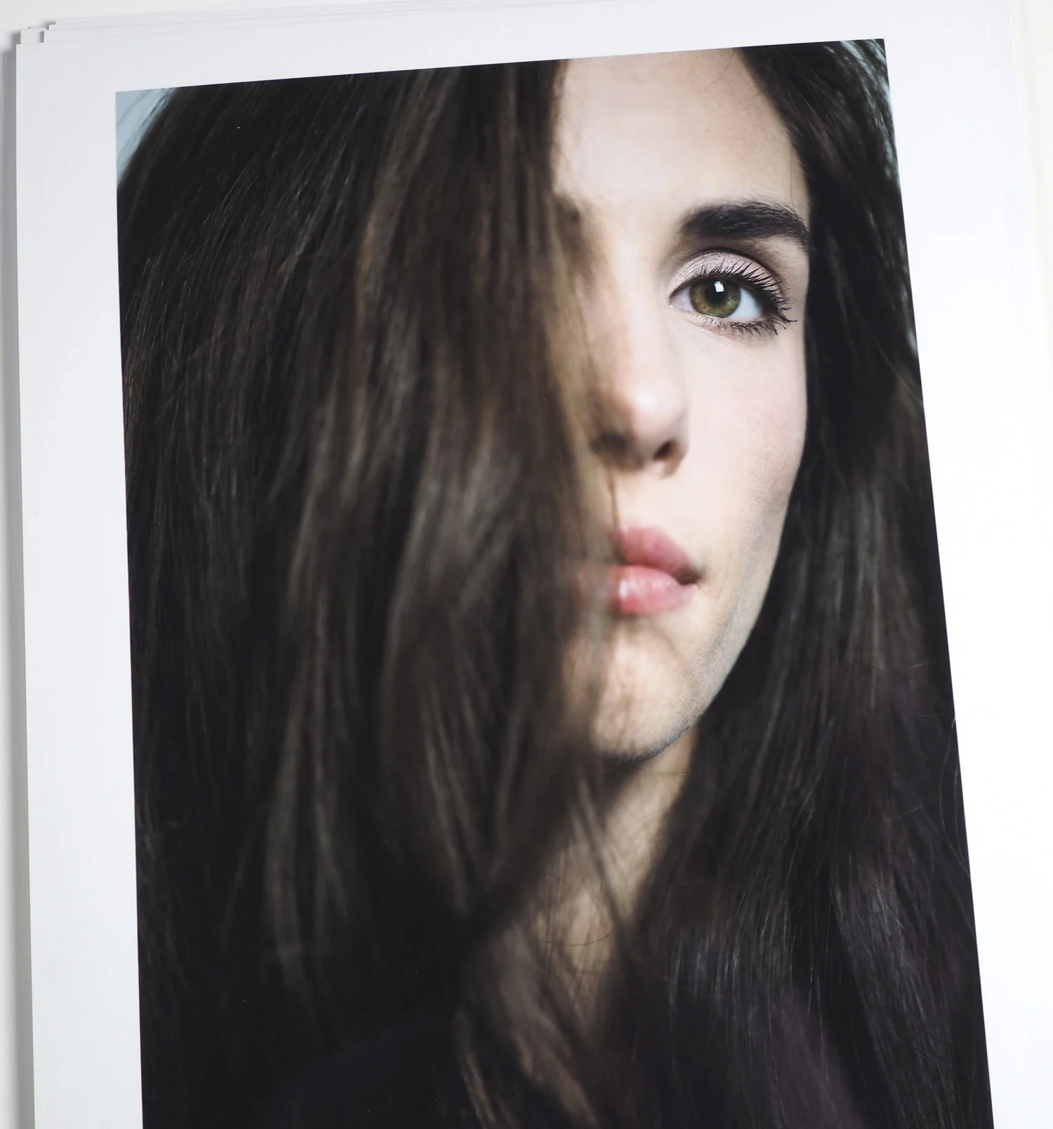 Viktoria Scharer - Selbstportrait. All Pictures copyright by Victoria Scharer
