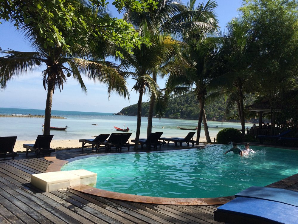 Relaxing at Salad Hut Bungalows, Koh Phangan, Thailand