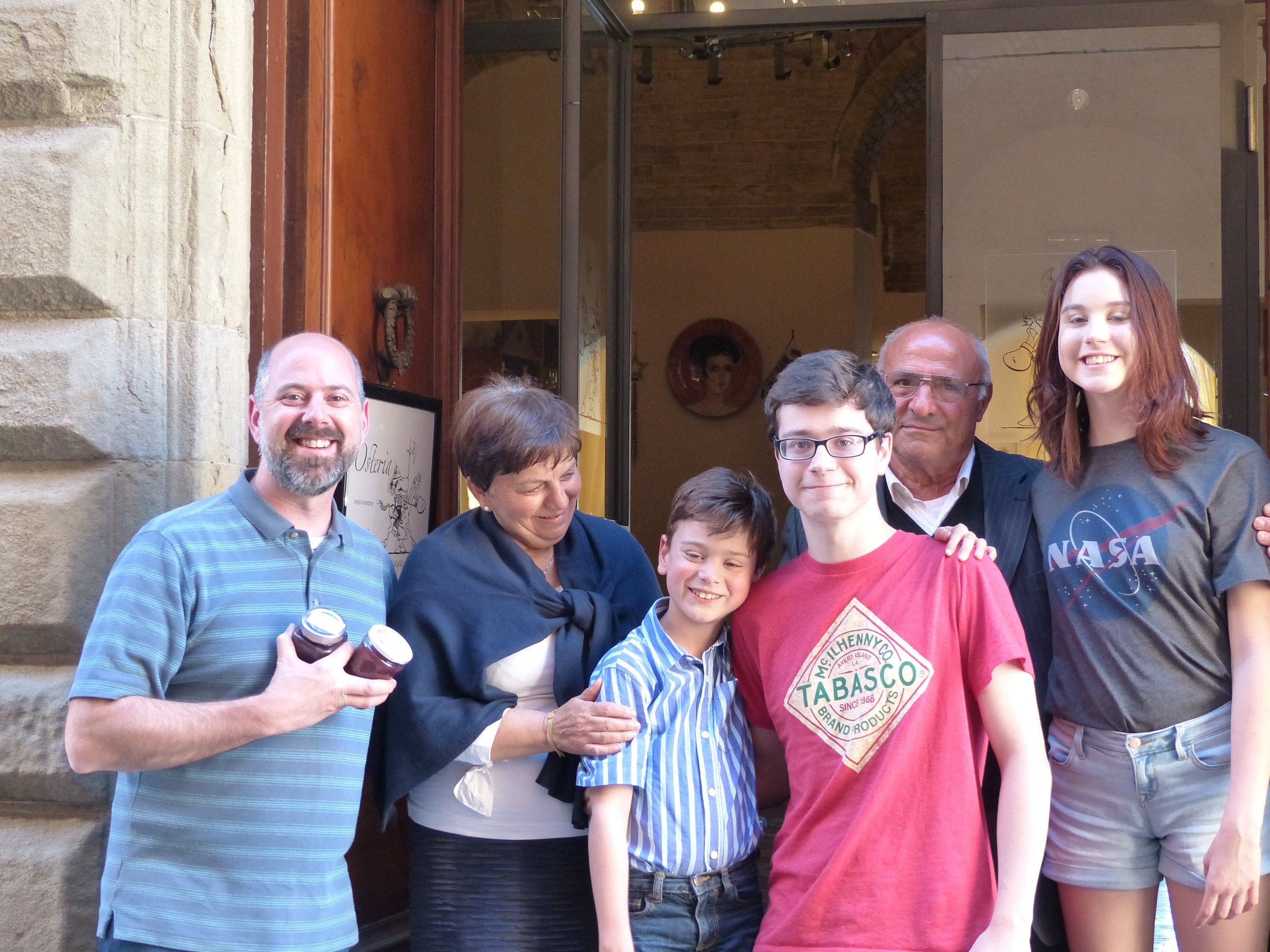 bettona_family_close.jpg