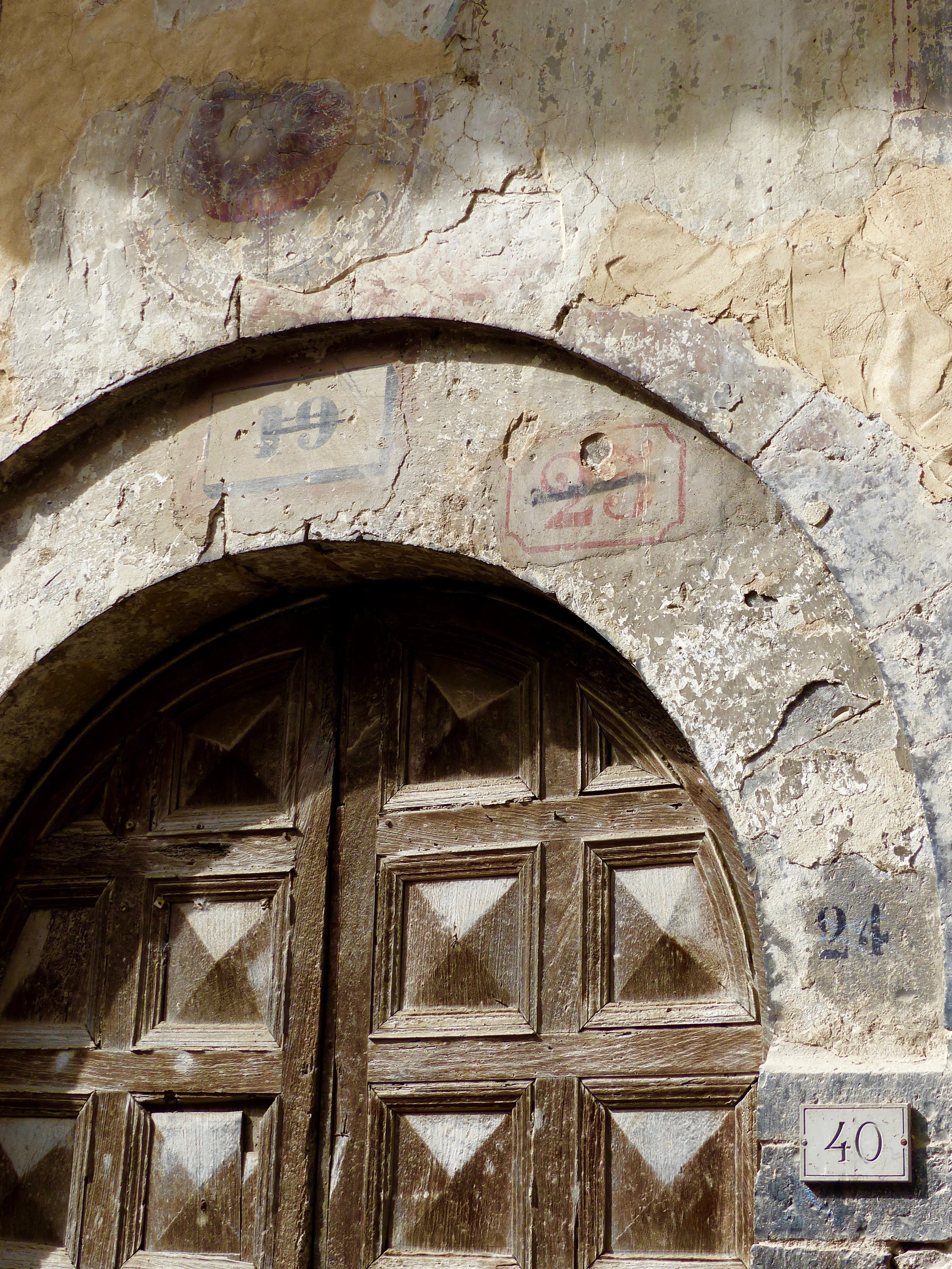 spello_doorconfusion.jpg