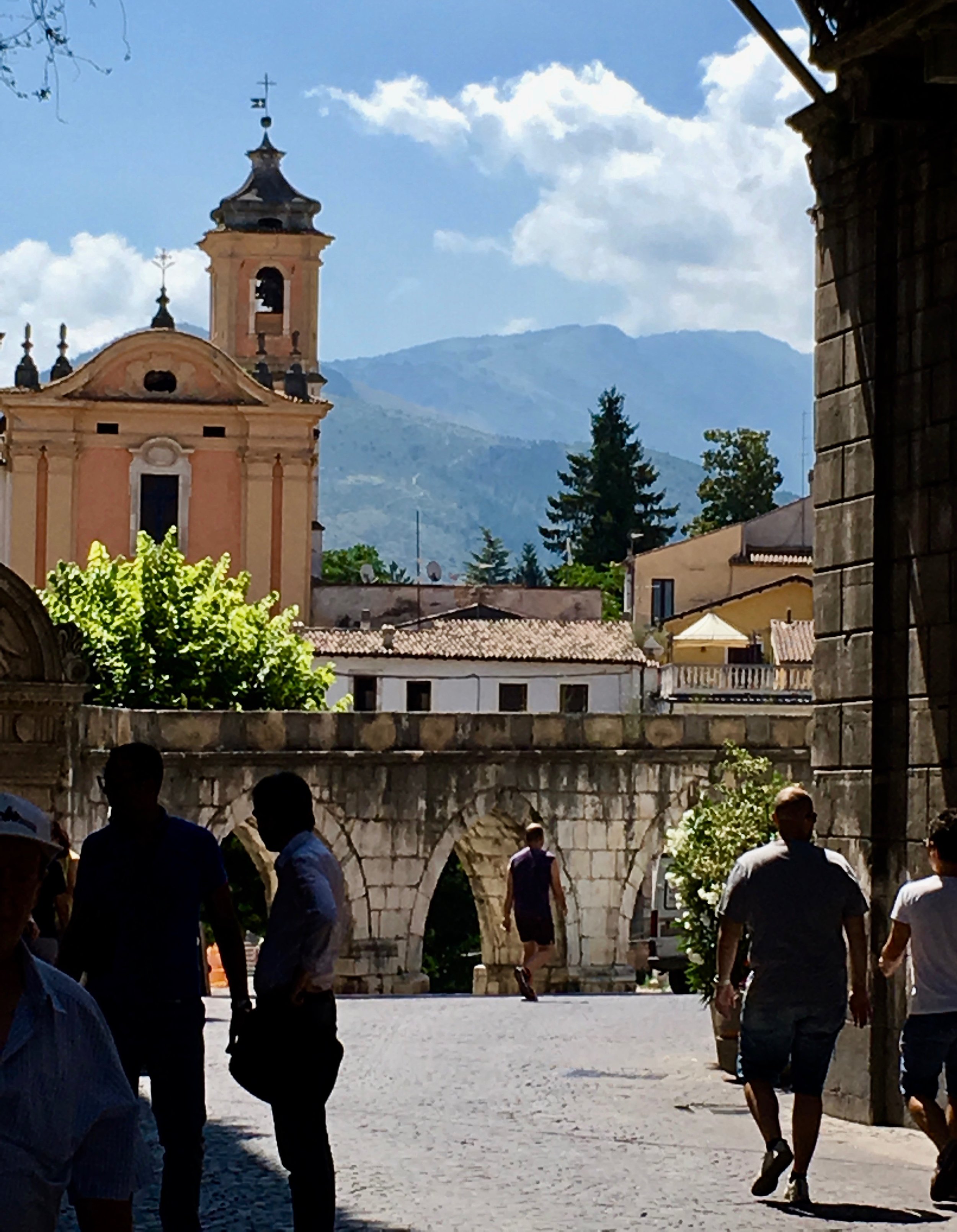 sulmona-street3.jpg