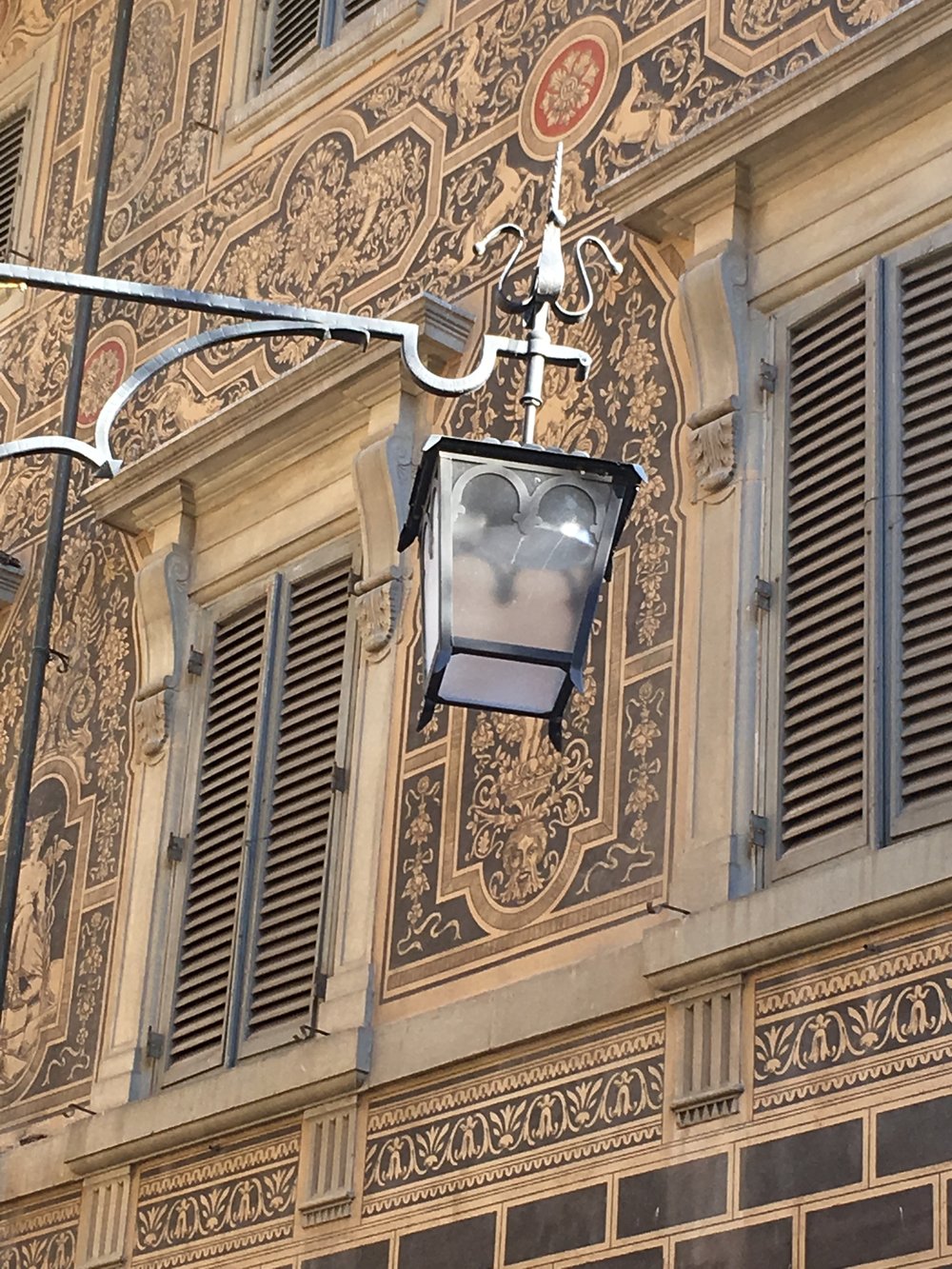 arezzo-lamp.jpg